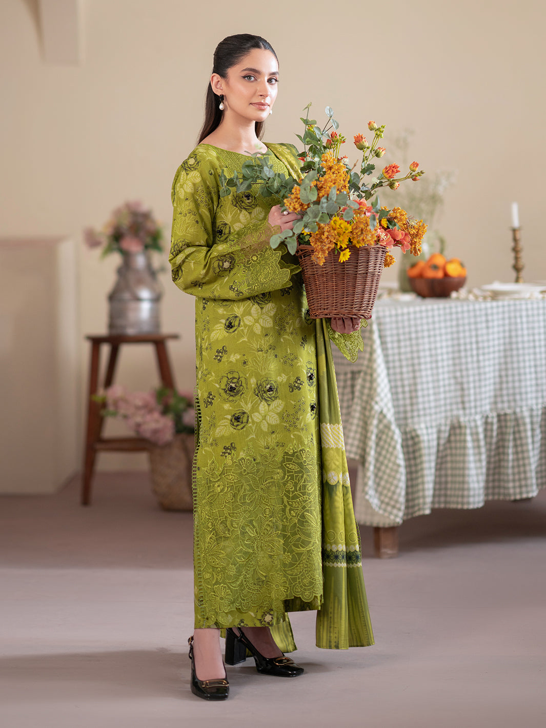 Mahnur | Leila Winter 24 | Cedar - Official Mahnur stockist in UK - Sakeena London