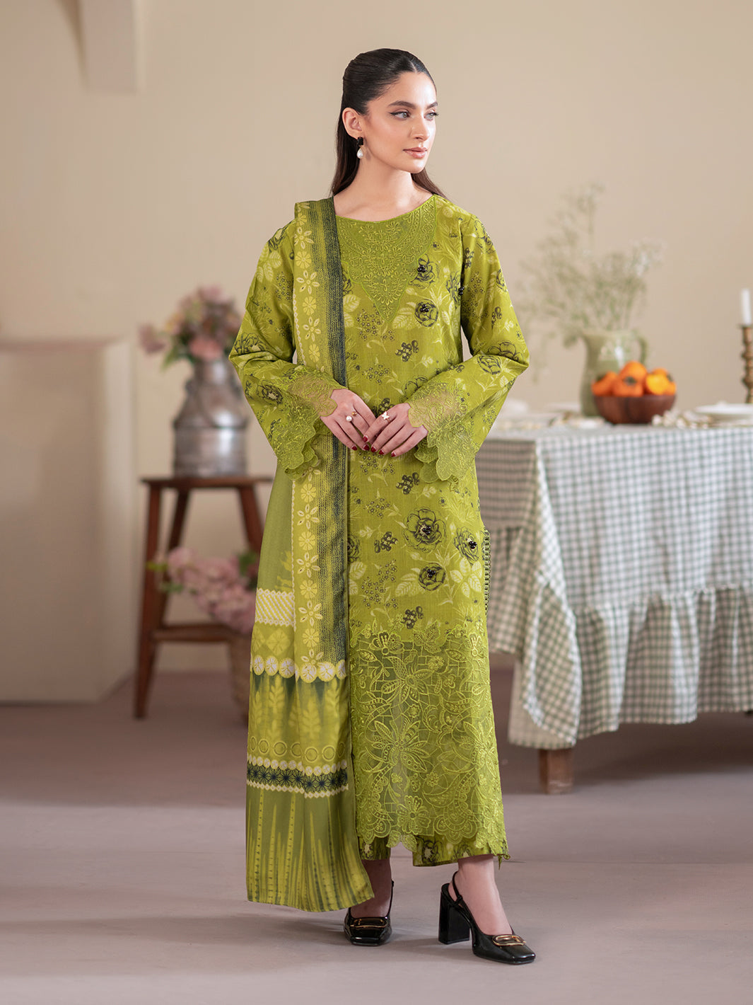 Mahnur | Leila Winter 24 | Cedar - Official Mahnur stockist in UK - Sakeena London