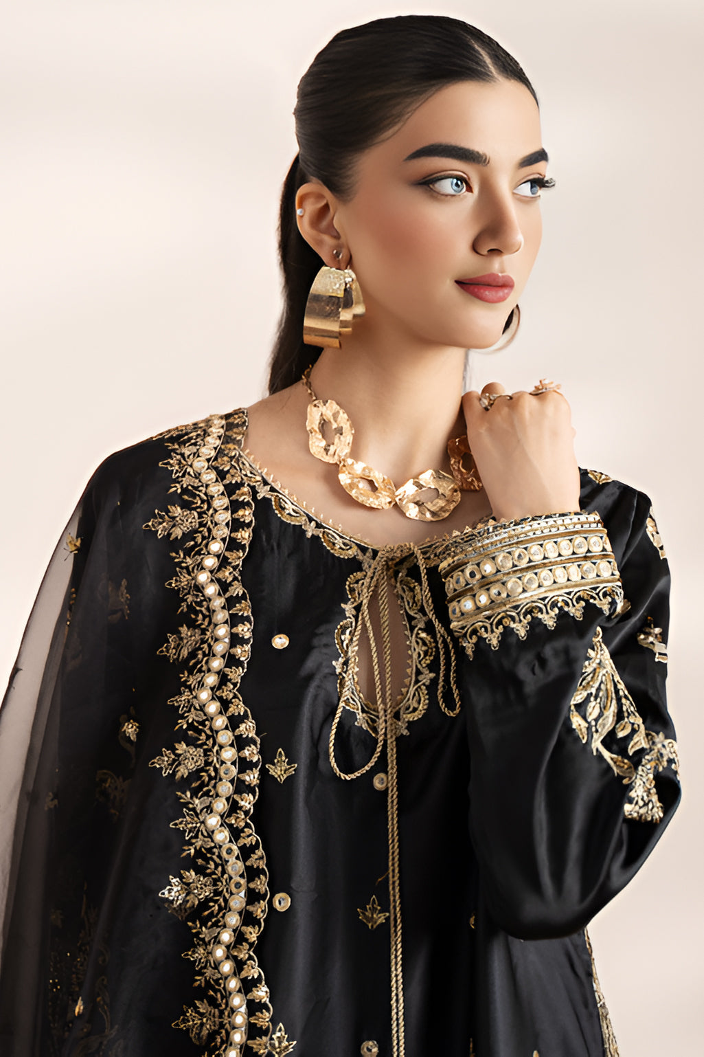 Charizma | Festive Pret | STM23-02 - Official Charizma stockist in UK - Sakeena London