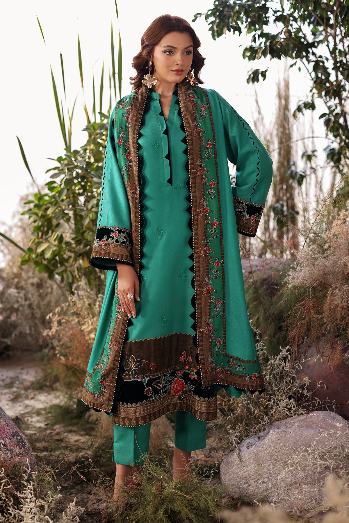 Charizma | Poshima Shawl | PS4-18 - Official Charizma stockist in UK - Sakeena London