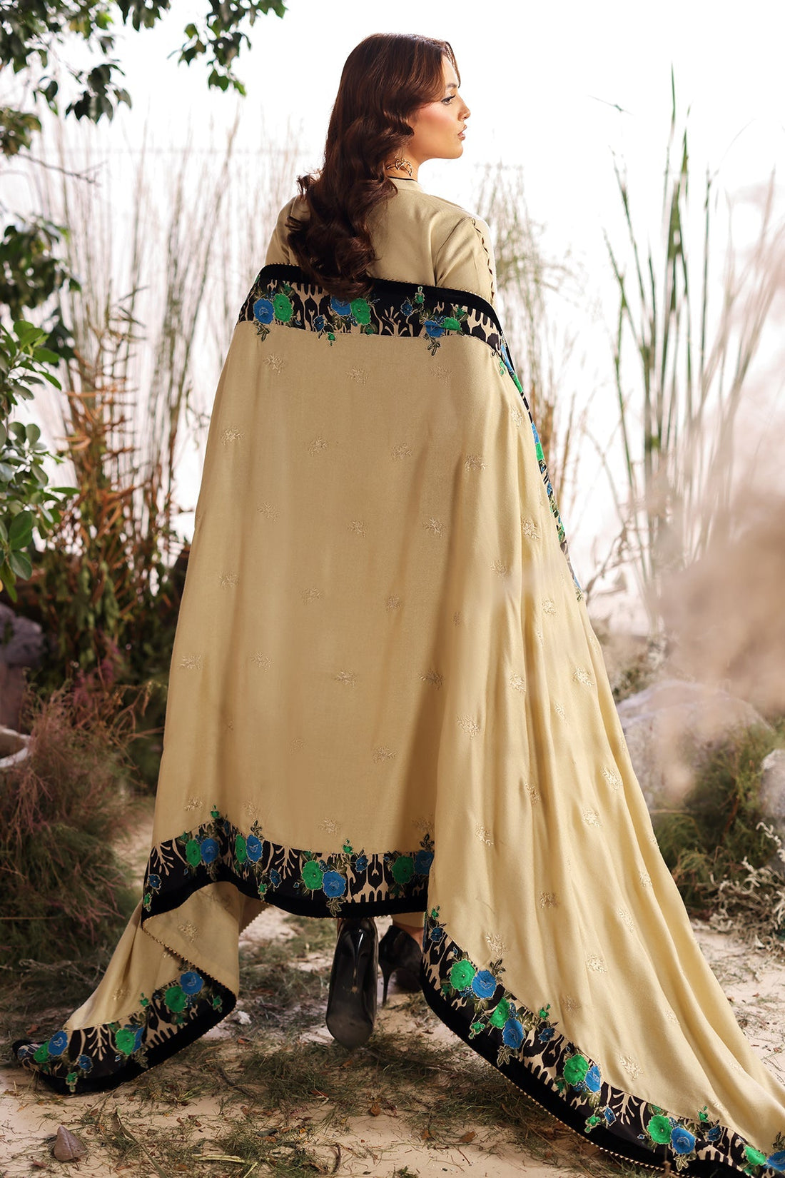 Charizma | Poshima Shawl | PS4-17 - Official Charizma stockist in UK - Sakeena London