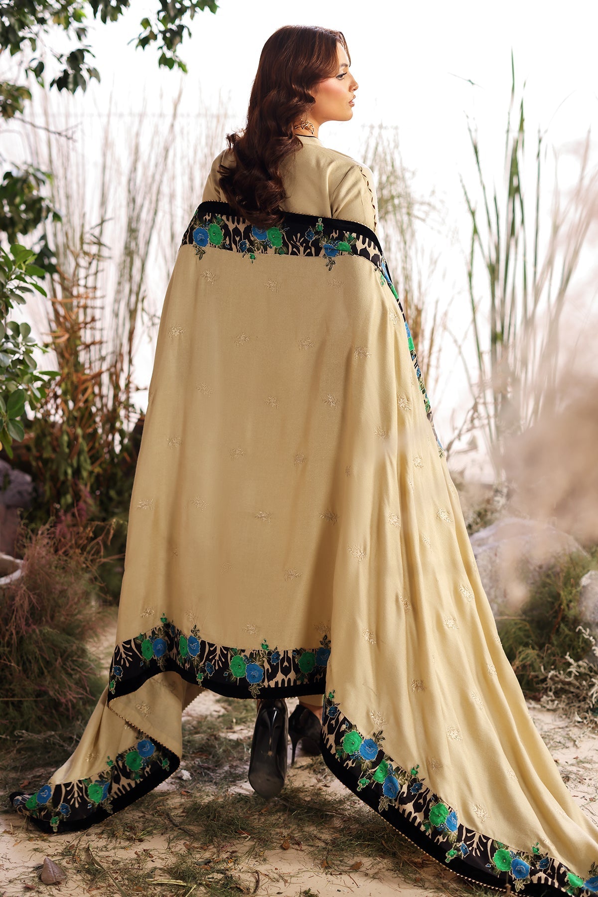 Charizma | Poshima Shawl | PS4-17 - Official Charizma stockist in UK - Sakeena London