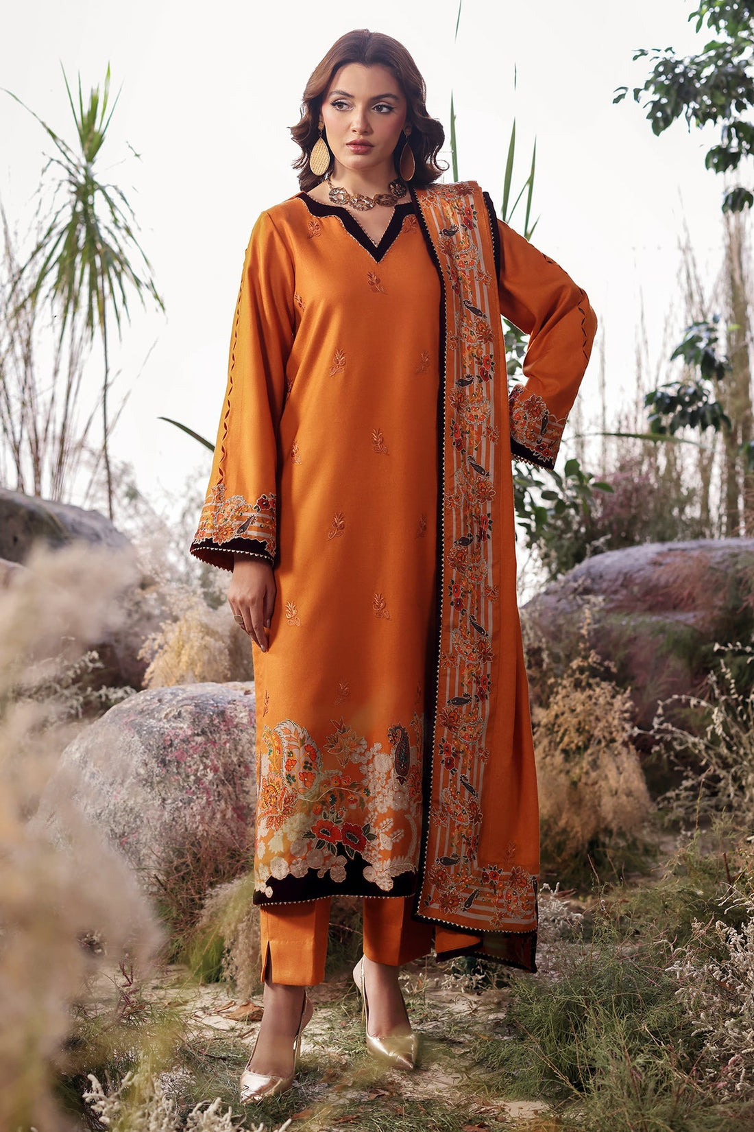 Charizma | Poshima Shawl | PS4-19 - Official Charizma stockist in UK - Sakeena London