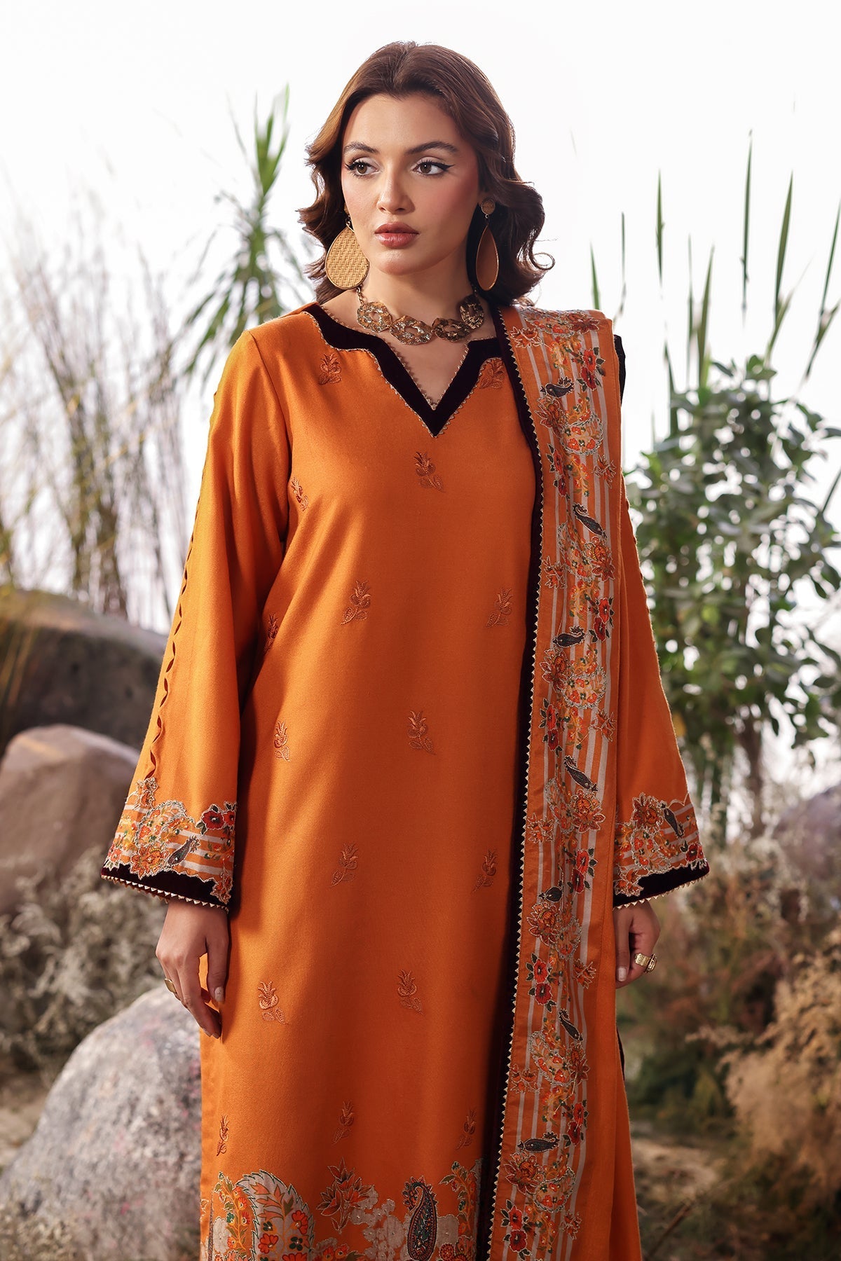 Charizma | Poshima Shawl | PS4-19 - Official Charizma stockist in UK - Sakeena London
