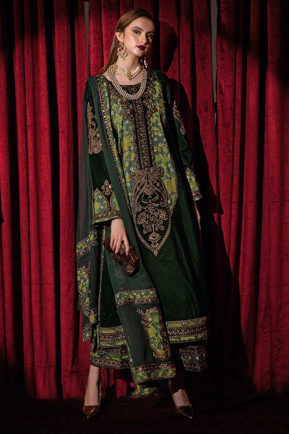 Charizma | Signora Velvet | Velvet CVT4-03 - Official Charizma stockist in UK - Sakeena London