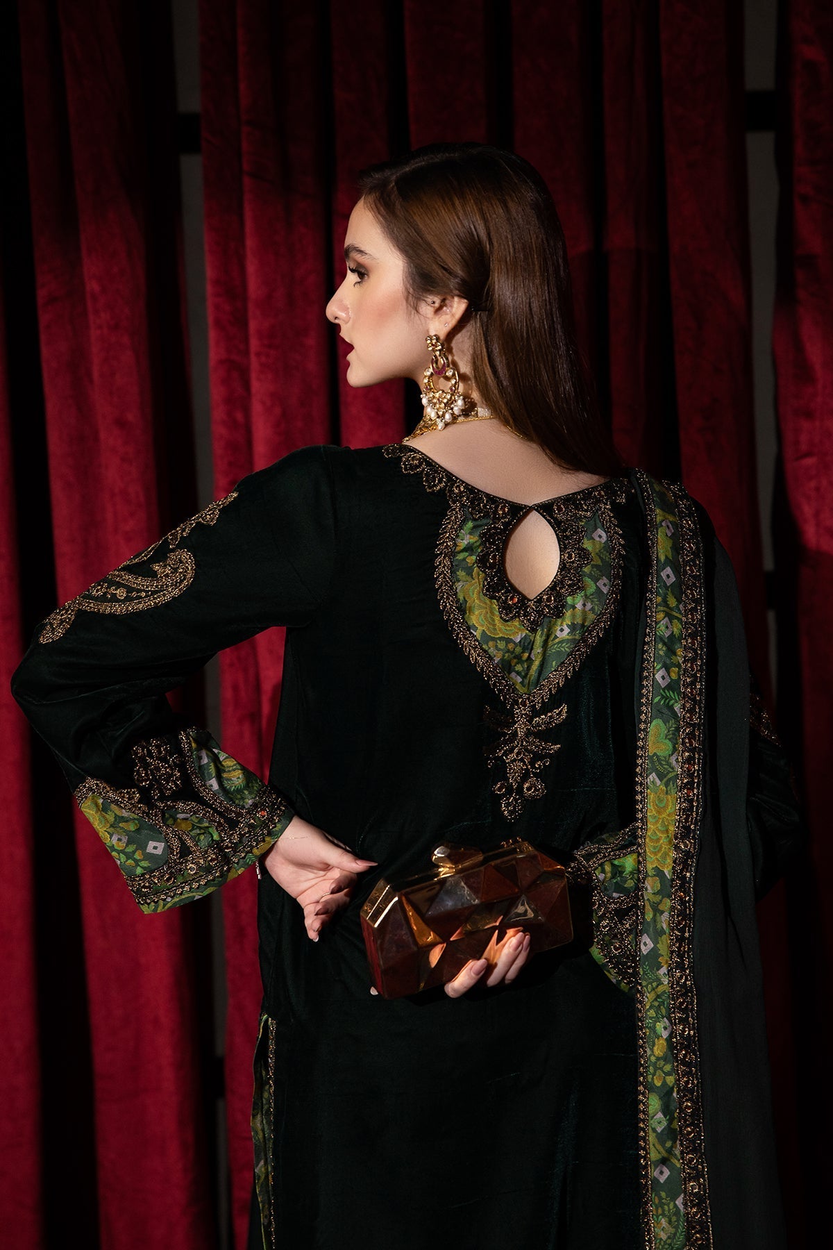 Charizma | Signora Velvet | Velvet CVT4-03 - Official Charizma stockist in UK - Sakeena London