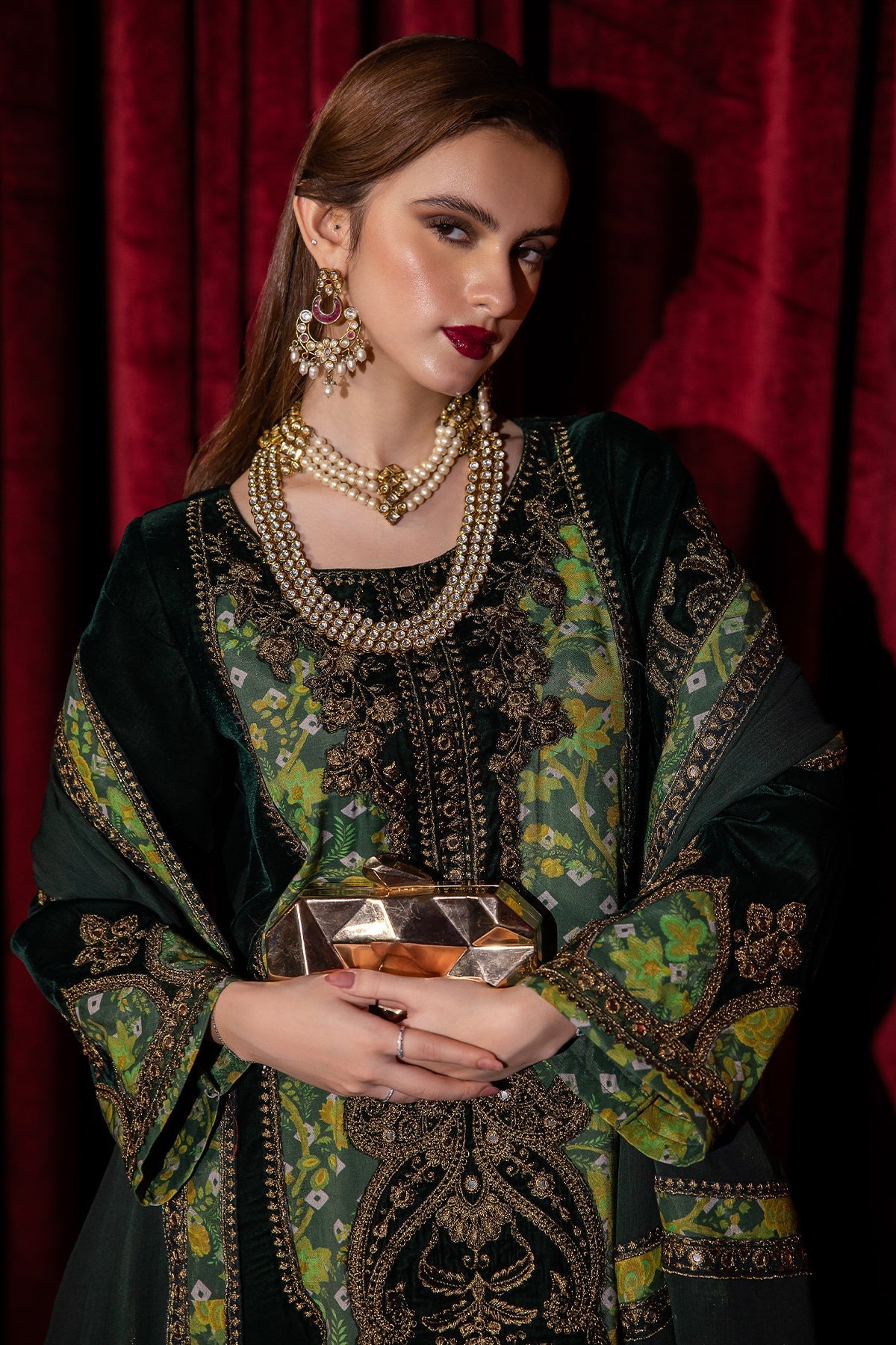 Charizma | Signora Velvet | Velvet CVT4-03 - Official Charizma stockist in UK - Sakeena London