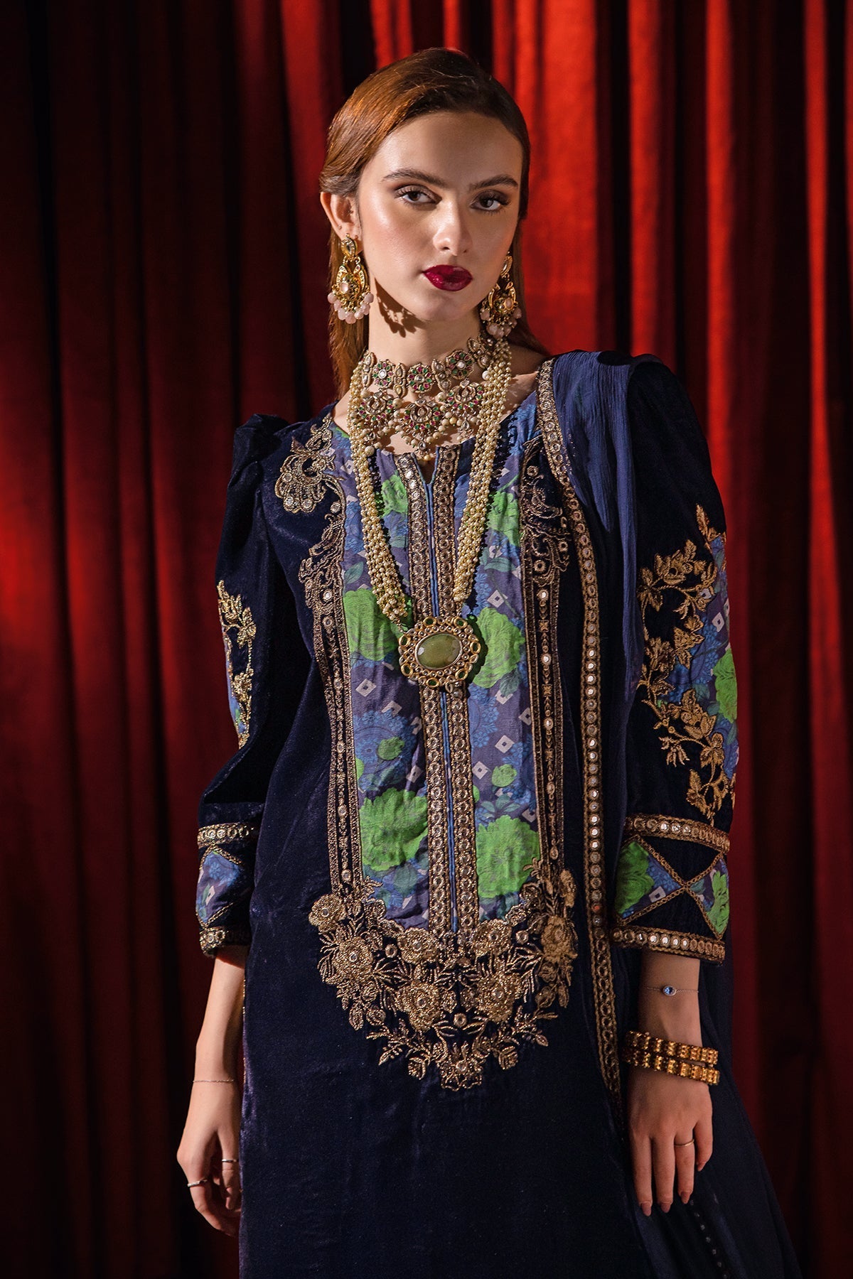 Charizma | Signora Velvet | Velvet CVT4-09 - Official Charizma stockist in UK - Sakeena London