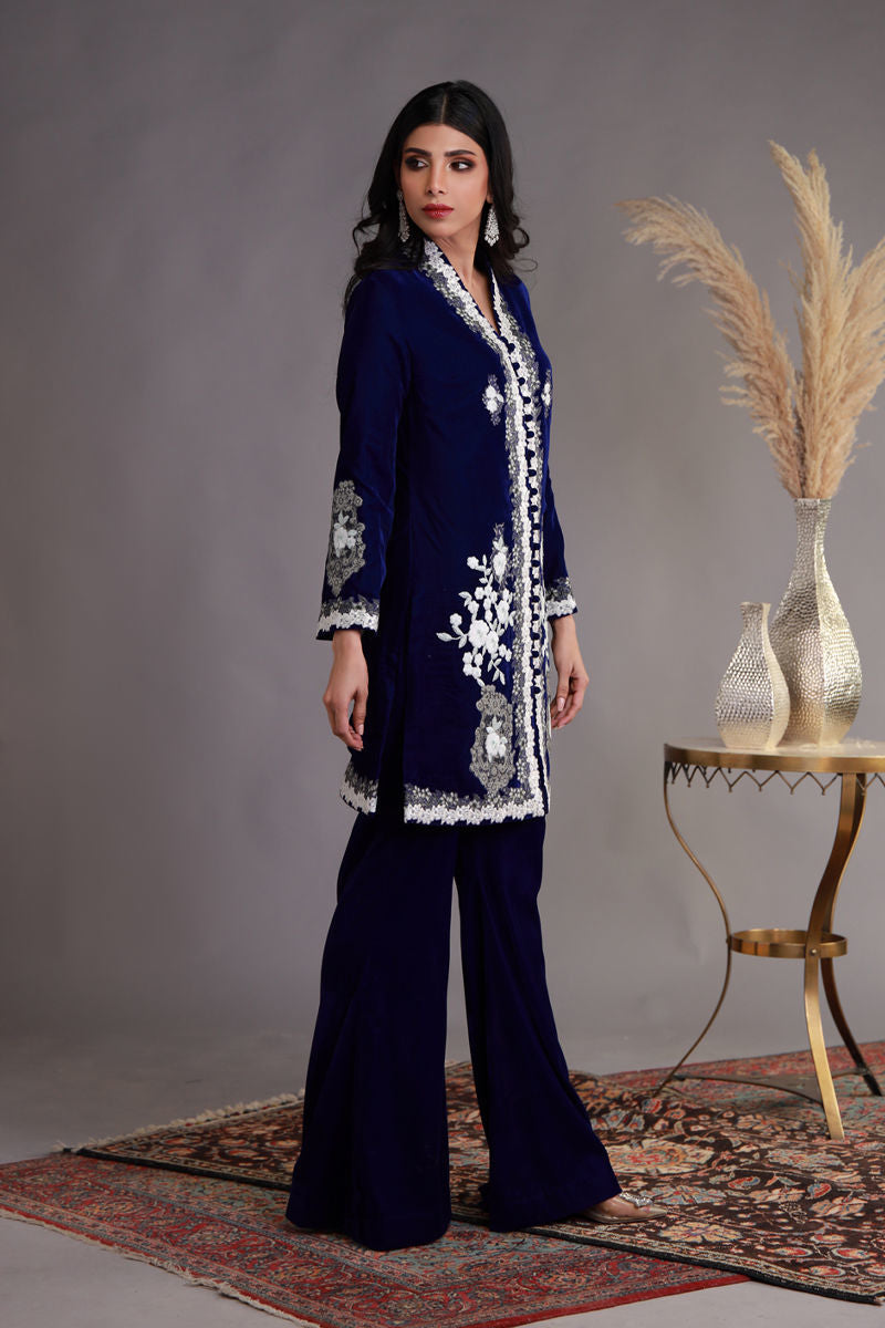 Shamaeel Ansari | Winter Festive 25 | WFE-09 - Official Shamaeel Ansari stockist in UK - Sakeena London