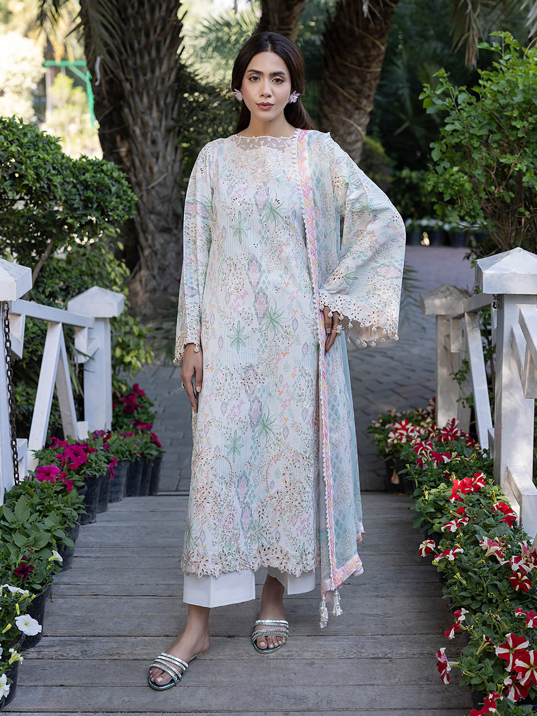 Izel | Oh Spring Lawn 25 | CLEO - Official Izel stockist in UK - Sakeena London
