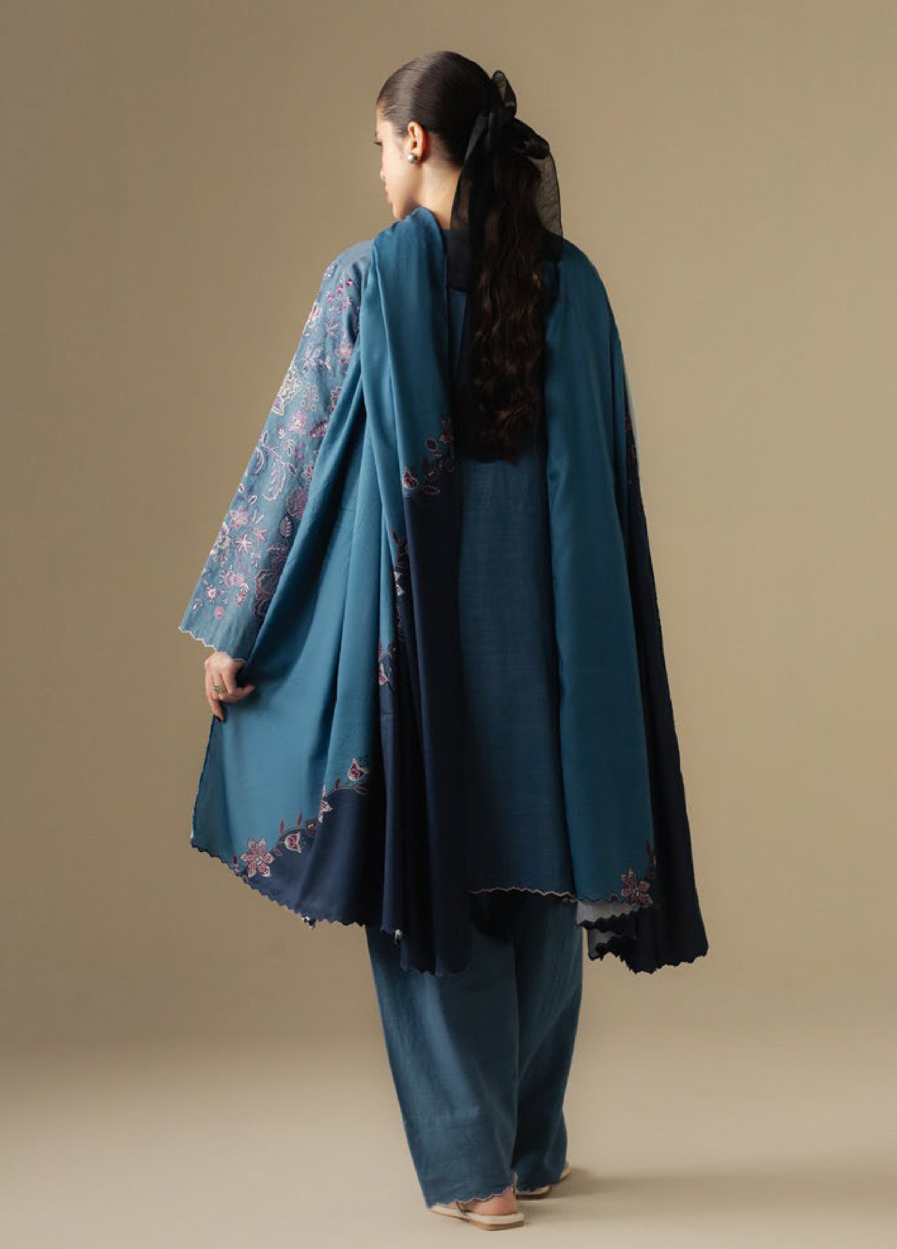 Zara Shahjahan | Coco Winter 25 | Mist-2B - Official Zara Shahjahan stockist in UK - Sakeena London