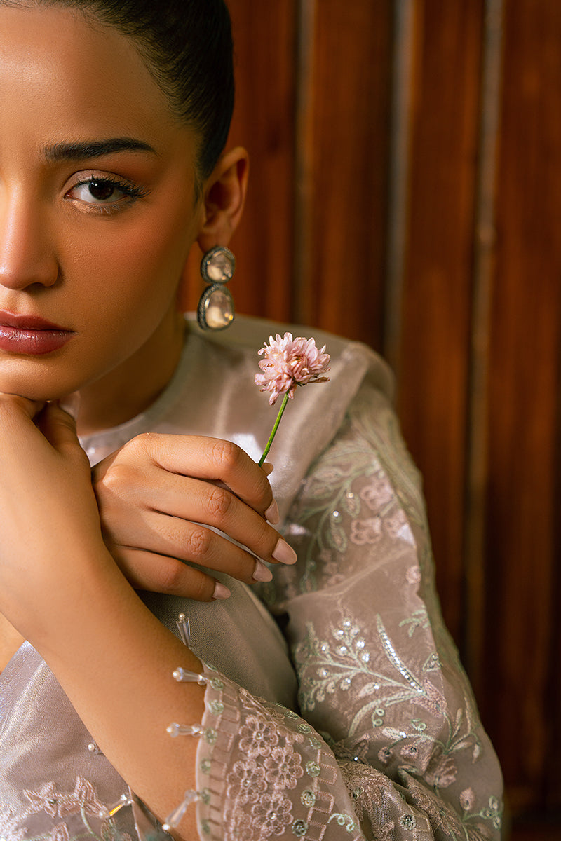 Cross Stitch | Luxe Atelier 24 | ROSE SHELL - Official Cross Stitch stockist in UK - Sakeena London