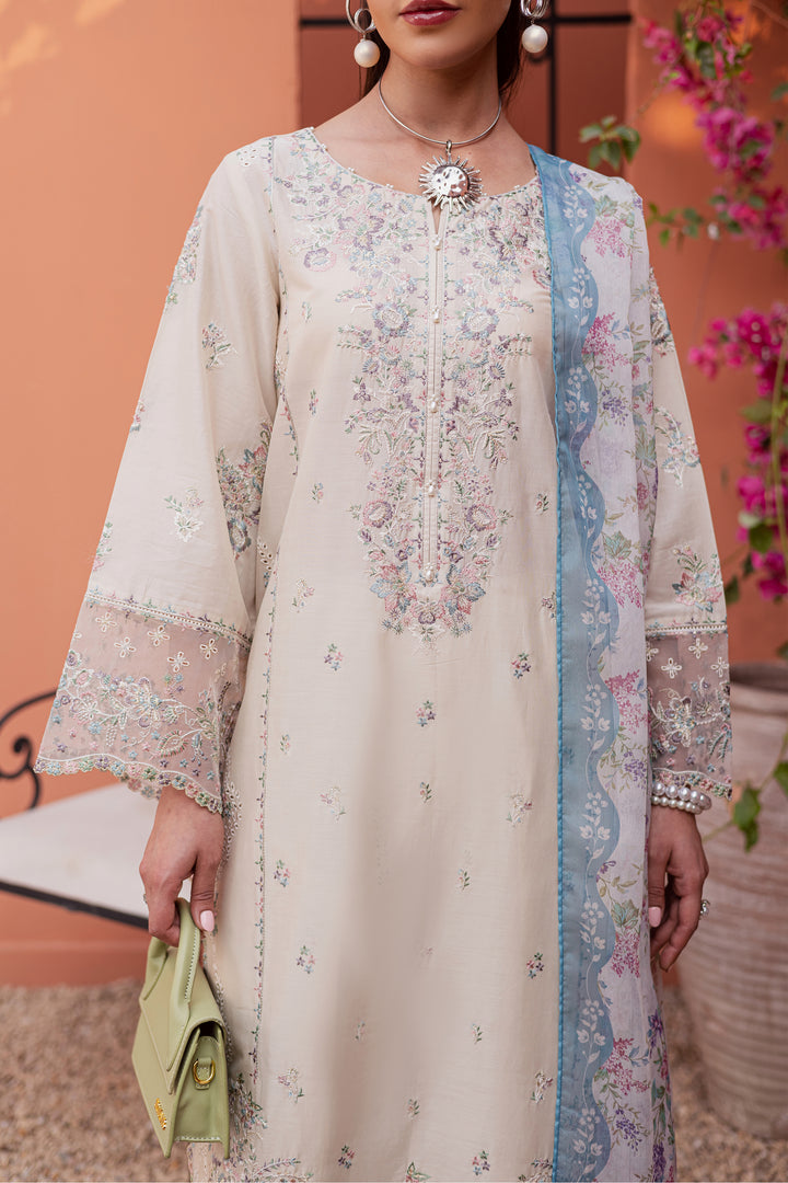 Batik | Winter 25 | Cyntia
