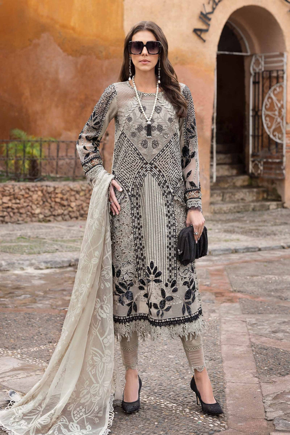 Maria B | Luxury Lawn 25 | D-2510-B - Official Maria B stockist in UK - Sakeena London