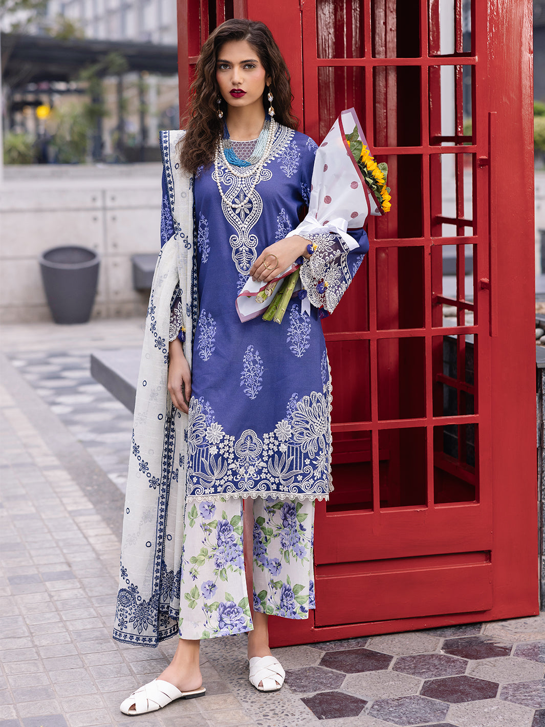 Mahnur | Broadway Luxury Lawn 25 | Tulip - Official Mahnur stockist in UK - Sakeena London
