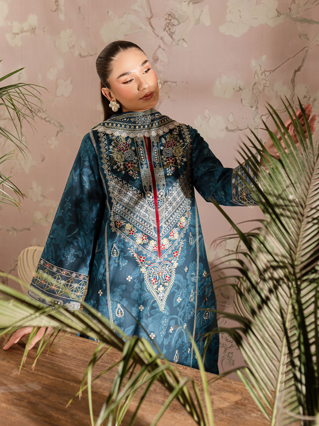 Mahnur | Leila Printkari Edit 25 | LP - 11 - Official Mahnur stockist in UK - Sakeena London