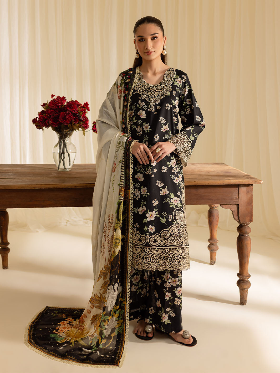 Mahnur | Leila Printkari Edit 25 | LP - 12 - Official Mahnur stockist in UK - Sakeena London
