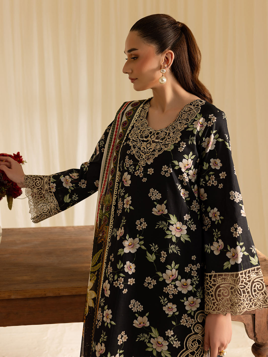 Mahnur | Leila Printkari Edit 25 | LP - 12 - Official Mahnur stockist in UK - Sakeena London