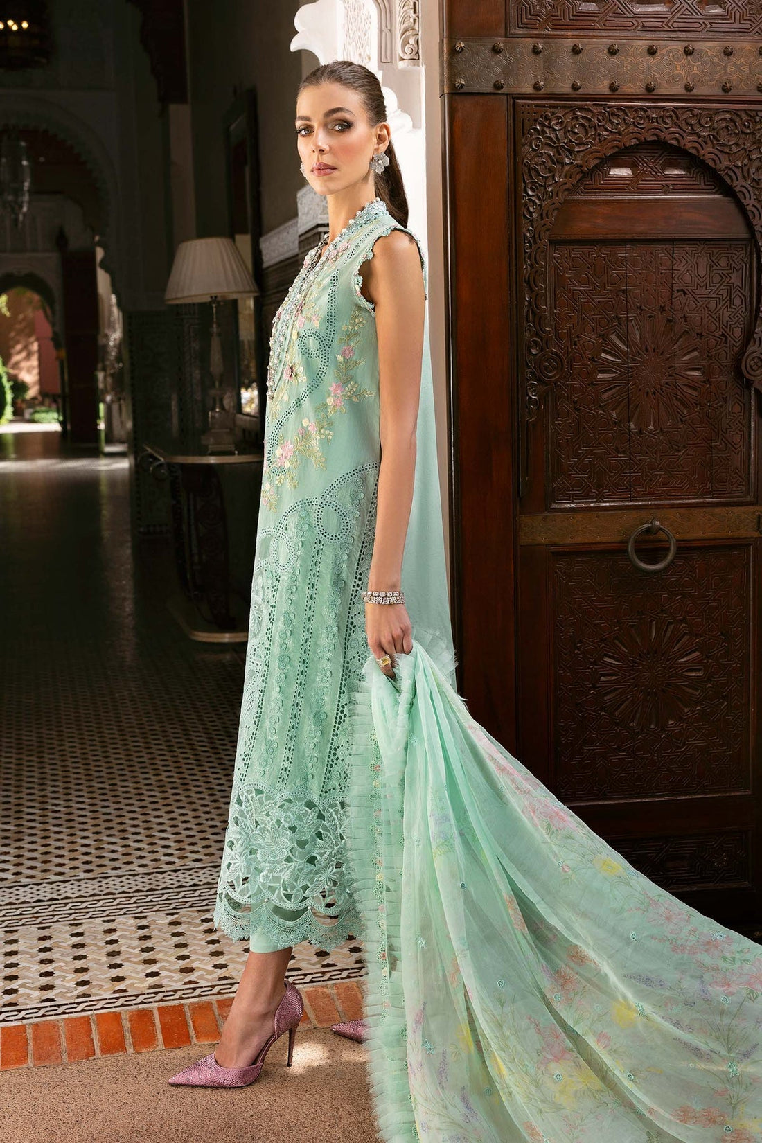 Maria B | Luxury Lawn 25 | D-2514-A - Official Maria B stockist in UK - Sakeena London