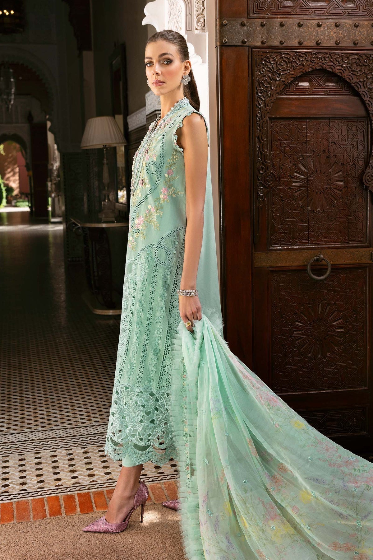 Maria B | Luxury Lawn 25 | D-2514-A - Official Maria B stockist in UK - Sakeena London