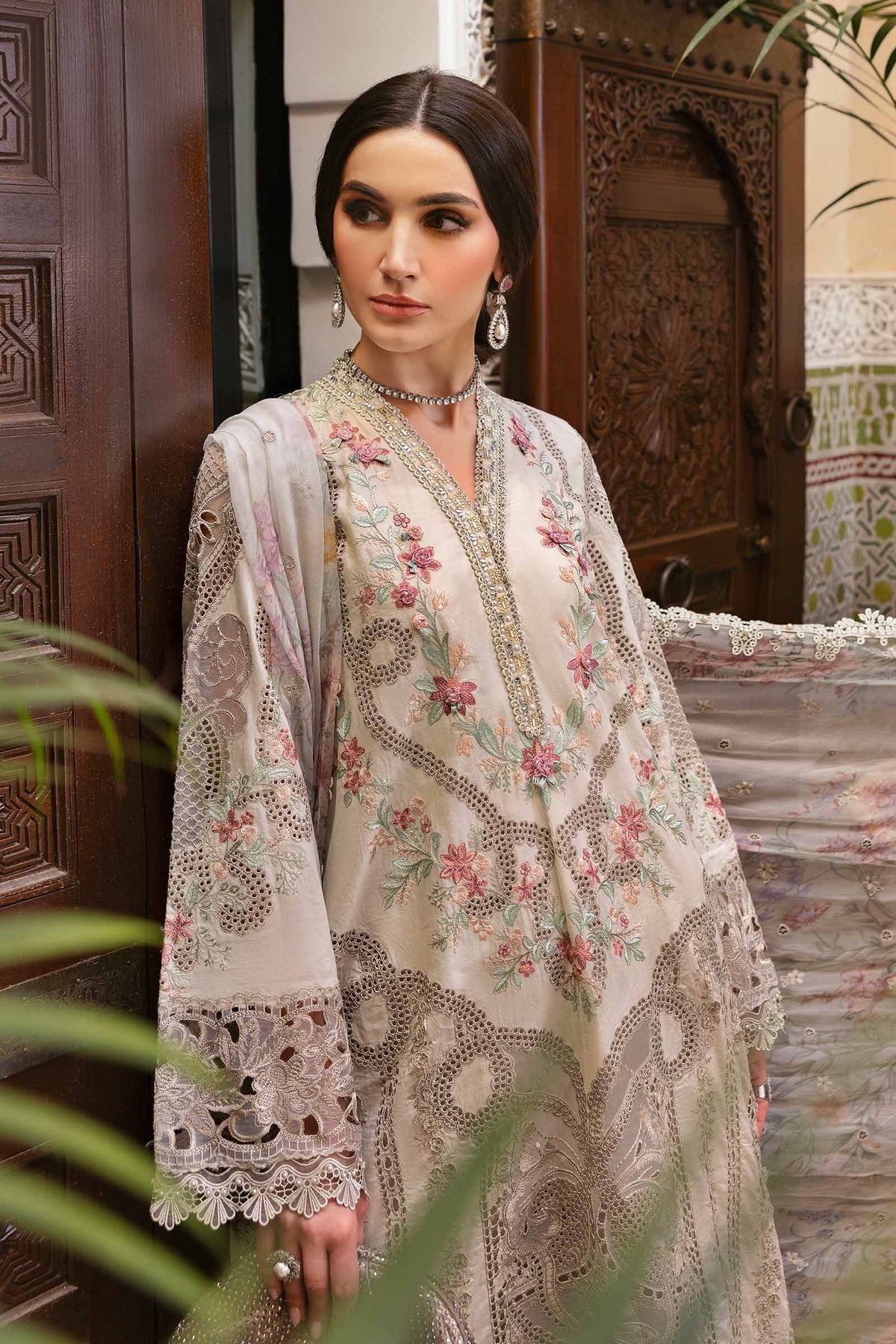 Maria B | Luxury Lawn 25 | D-2514-B - Official Maria B stockist in UK - Sakeena London