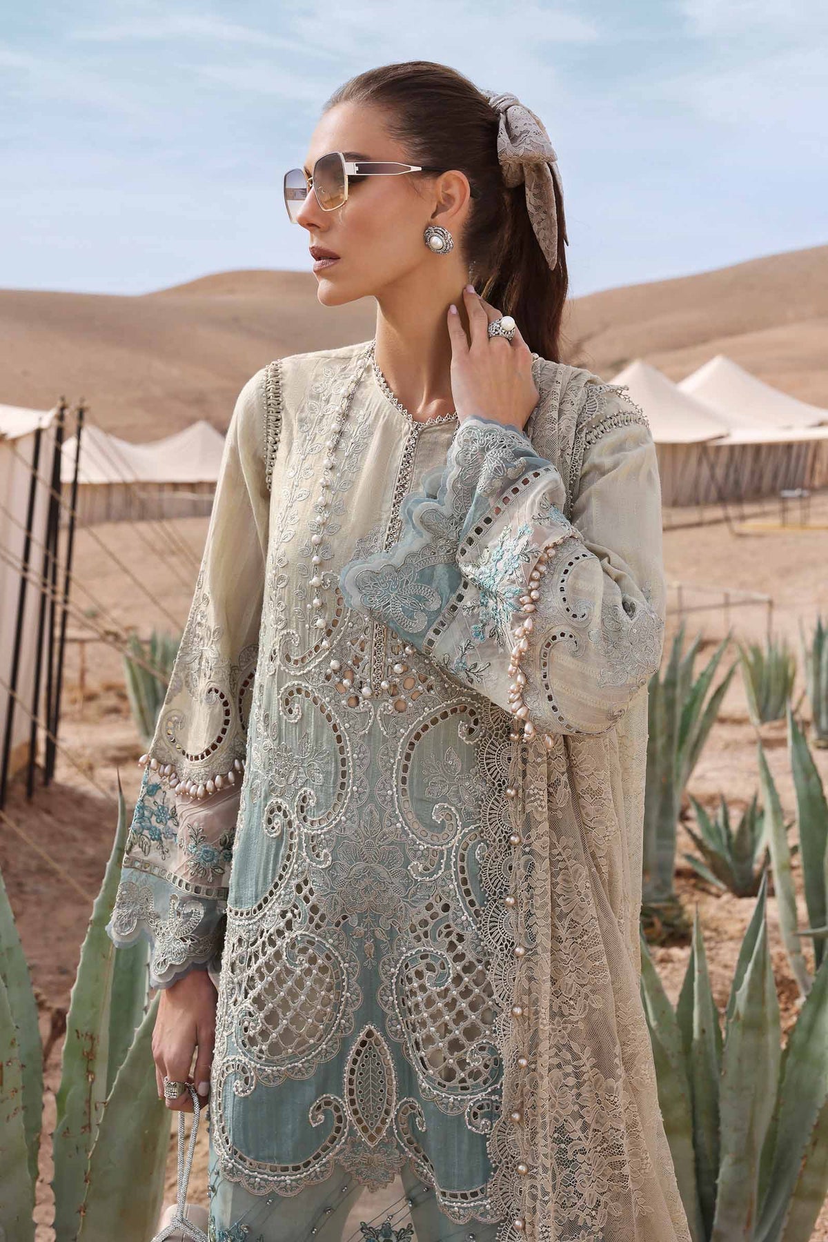 Maria B | Luxury Lawn 25 | D-2515-B - Official Maria B stockist in UK - Sakeena London