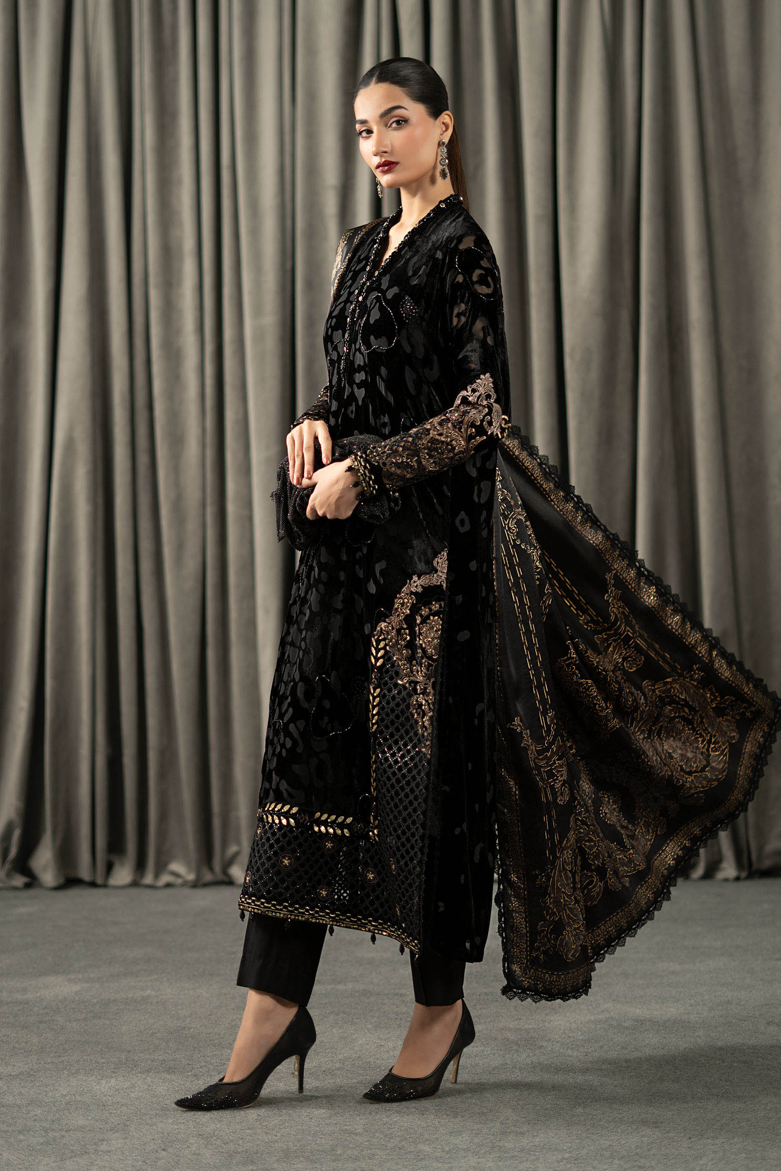 Maria B | Winter Luxe Pret 25 | WLS-1301-Black and Gold - Official Maria B stockist in UK - Sakeena London