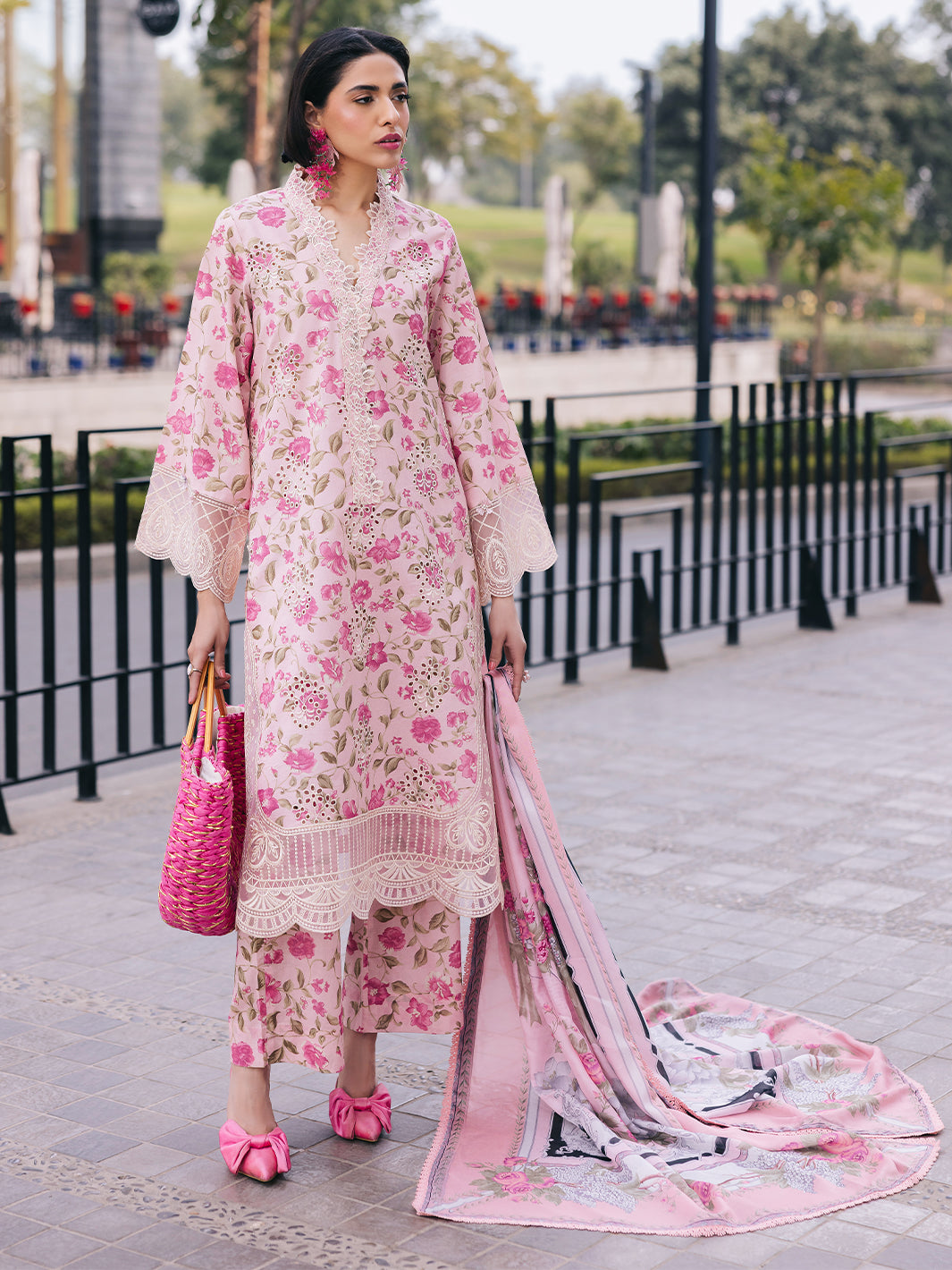 Mahnur | Broadway Luxury Lawn 25 | Lotus - Official Mahnur stockist in UK - Sakeena London