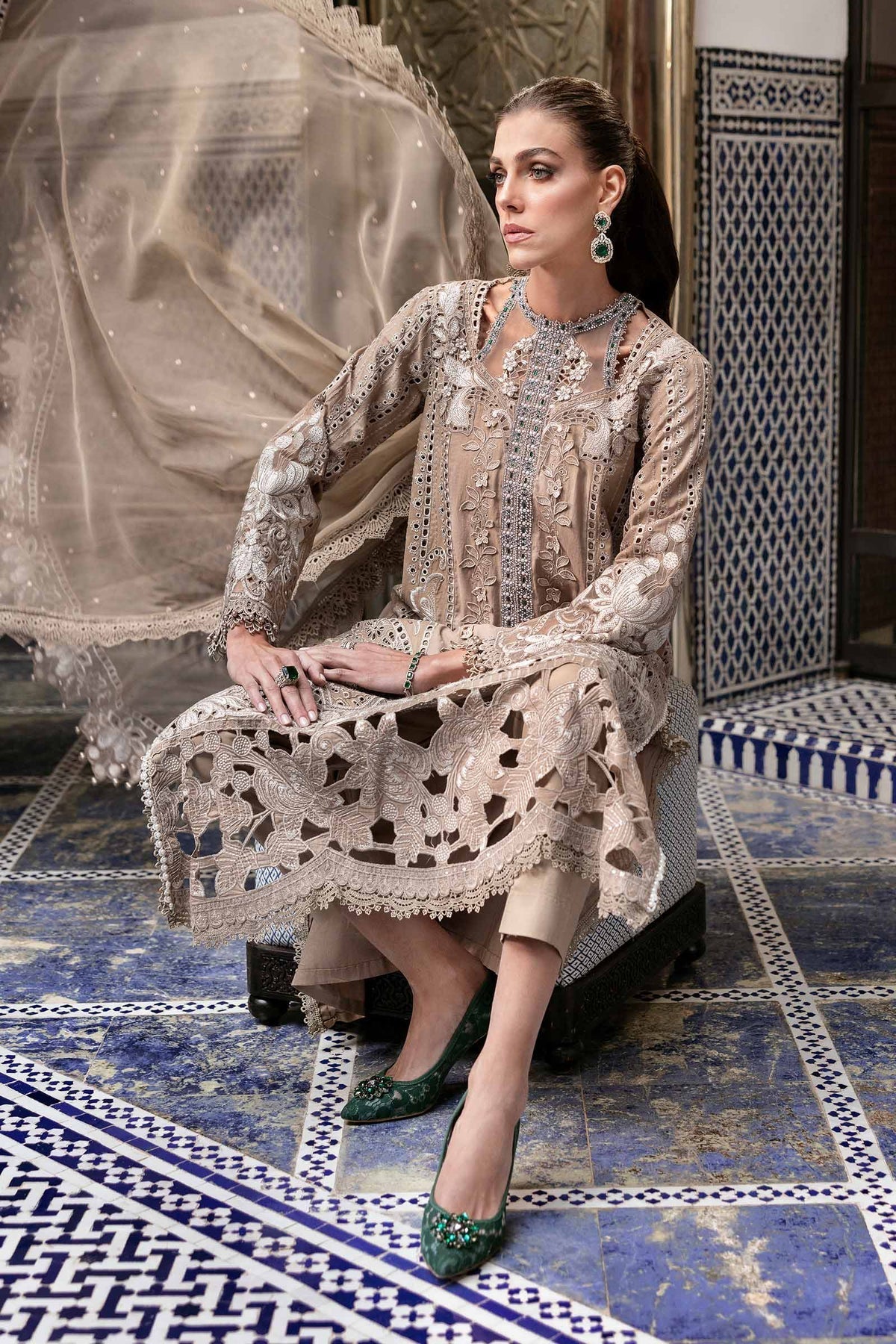 Maria B | Luxury Lawn 25 | D-2502-A - Official Maria B stockist in UK - Sakeena London