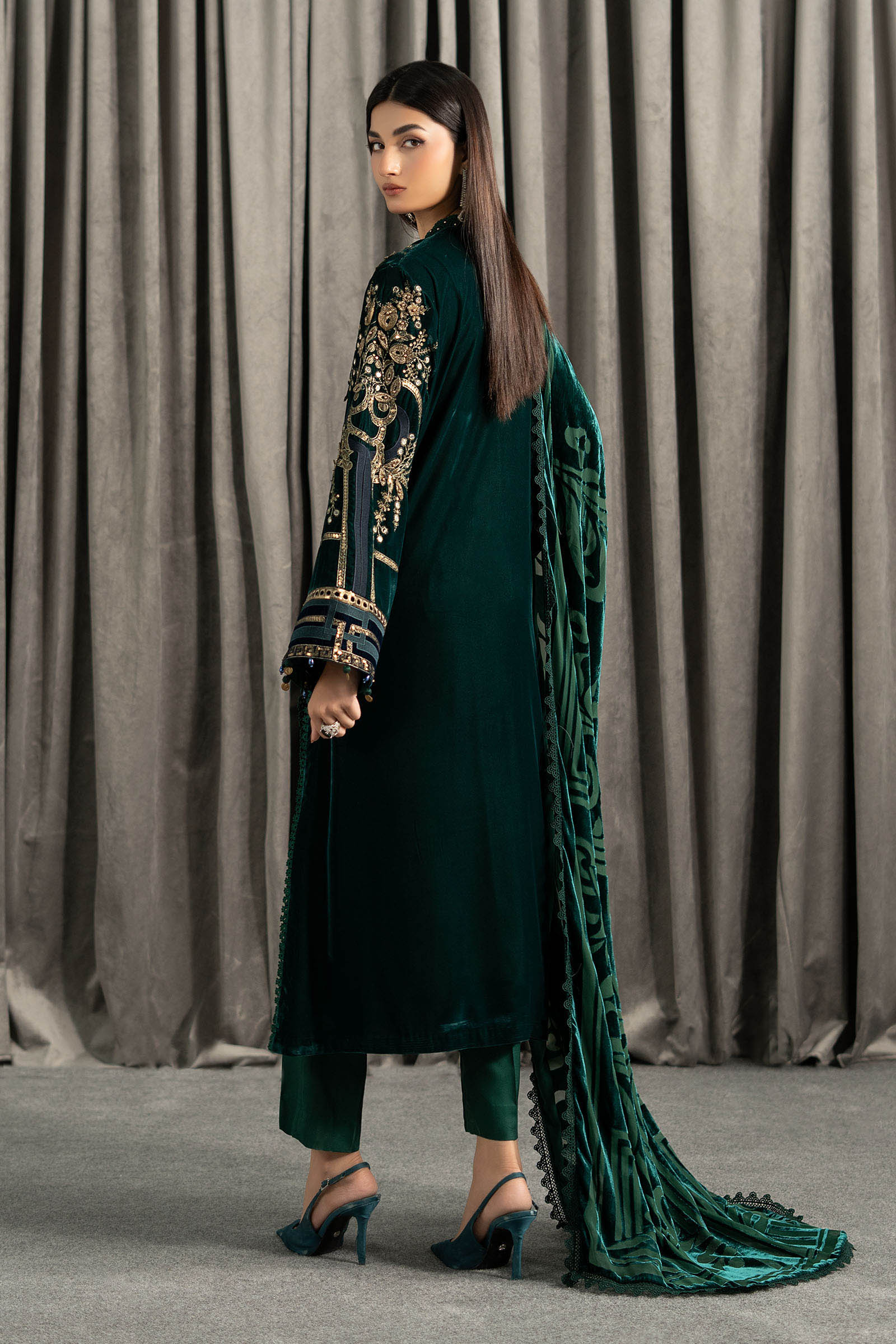 Maria B | Winter Luxe Pret 25 | WLS-1302-Emerald Green - Official Maria B stockist in UK - Sakeena London