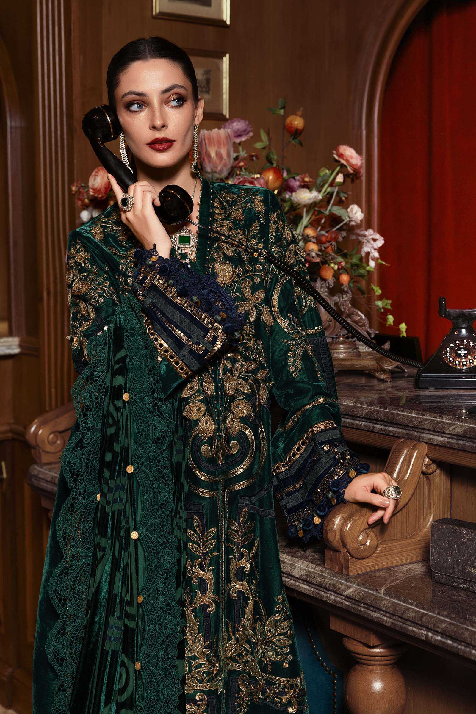Maria B | Winter Luxe 25 | WL-1302 - Official Maria B stockist in UK - Sakeena London
