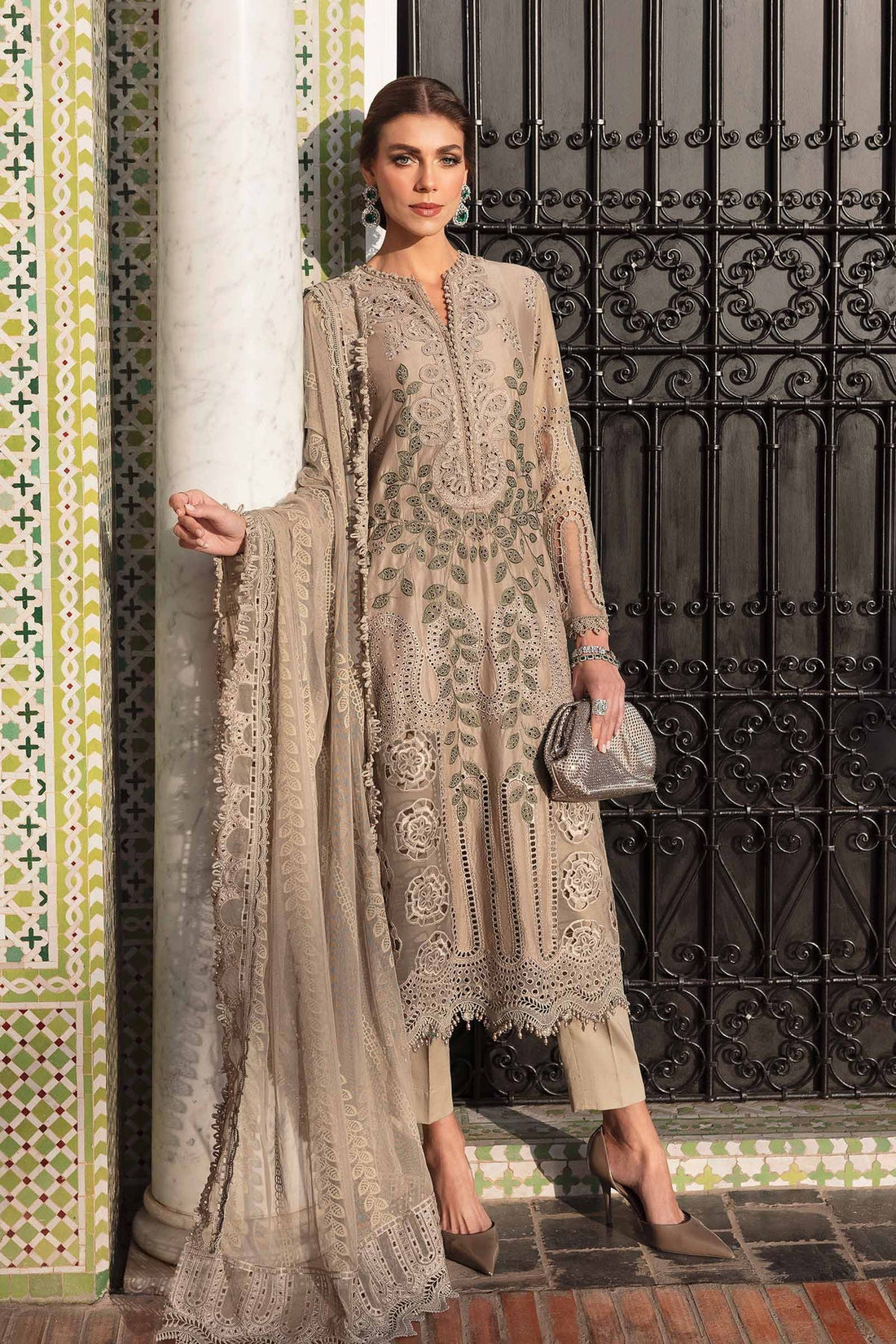 Maria B | Luxury Lawn 25 | D-2503-A - Official Maria B stockist in UK - Sakeena London