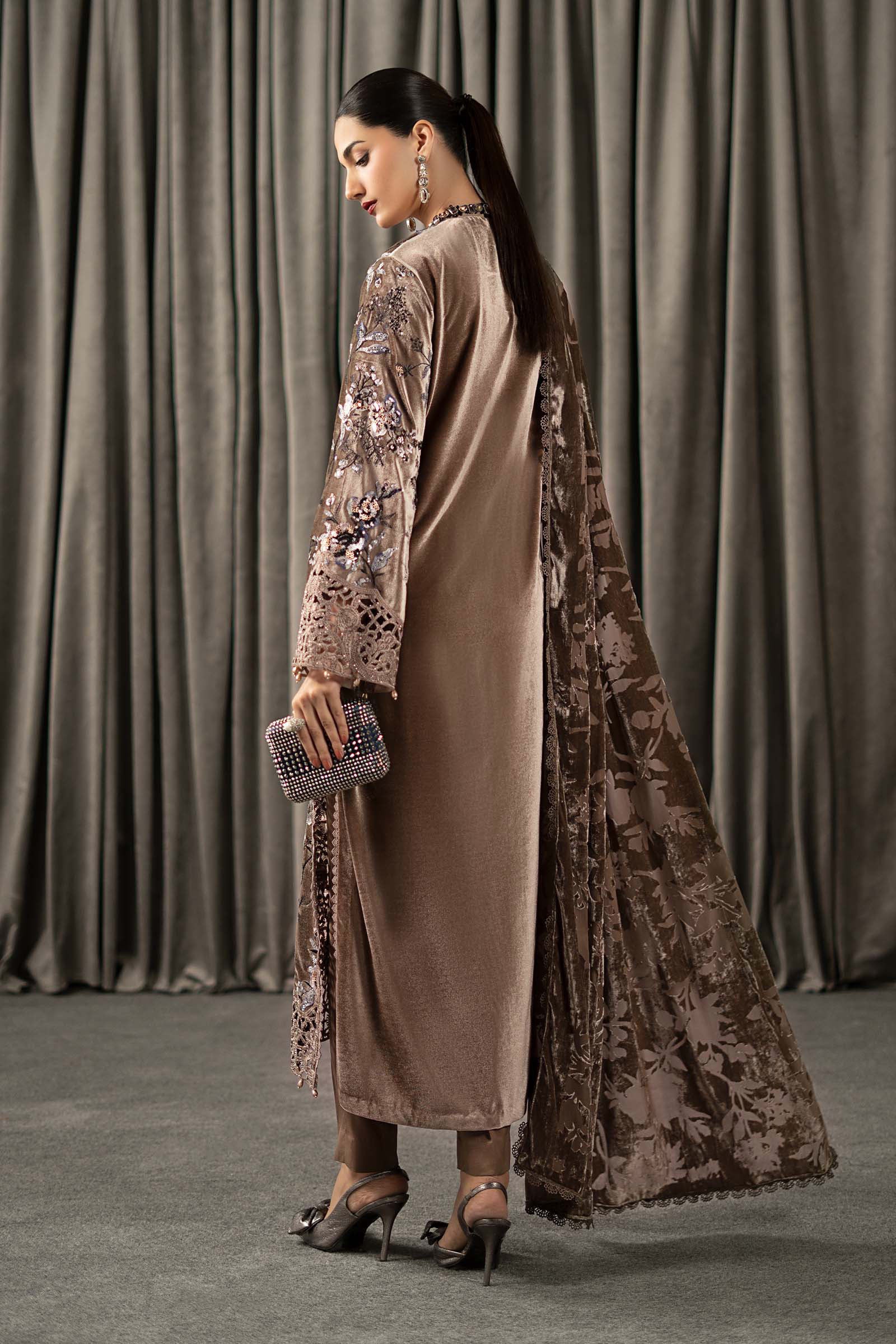 Maria B | Winter Luxe Pret 25 | WLS-1303-BEIGE - Official Maria B stockist in UK - Sakeena London