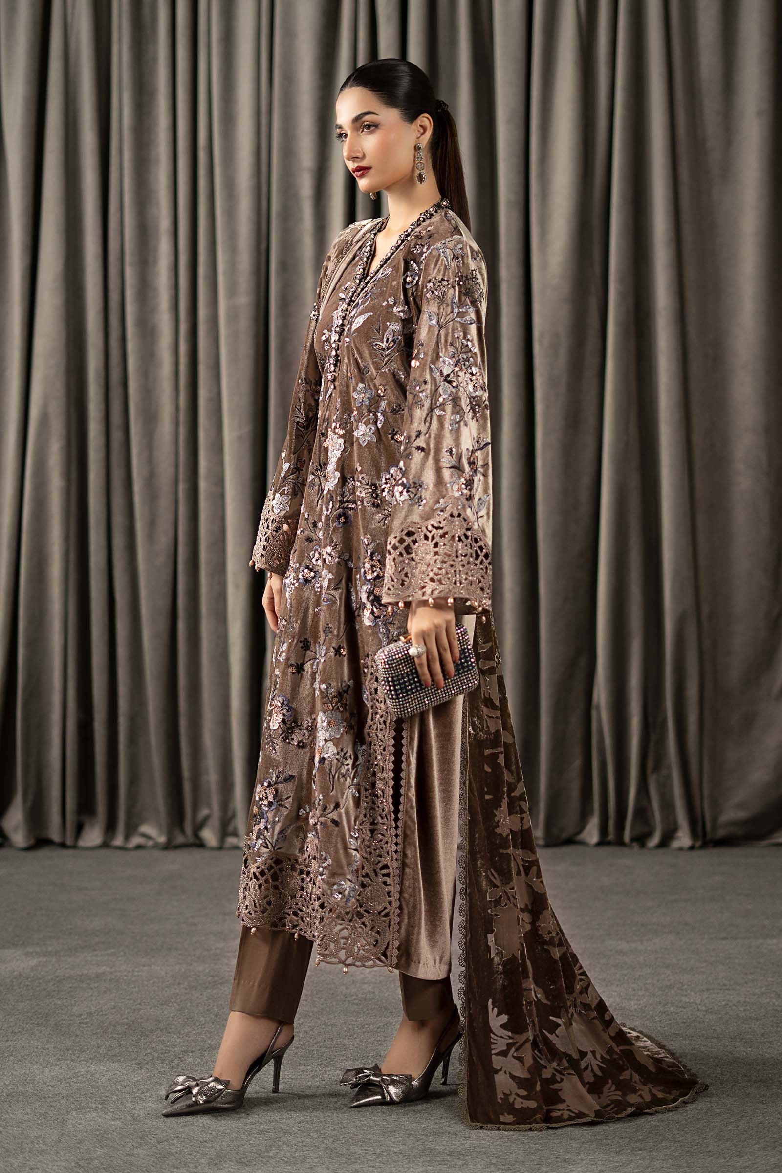 Maria B | Winter Luxe Pret 25 | WLS-1303-BEIGE - Official Maria B stockist in UK - Sakeena London