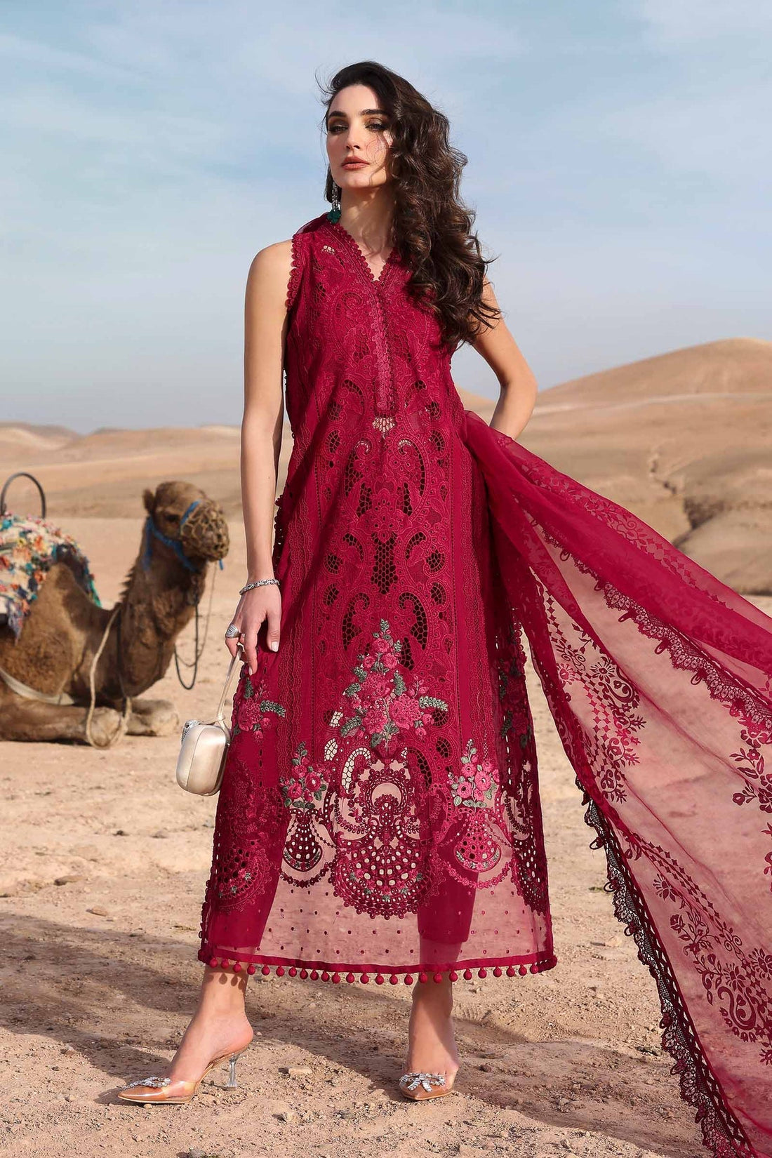 Maria B | Luxury Lawn 25 | D-2504-A - Official Maria B stockist in UK - Sakeena London