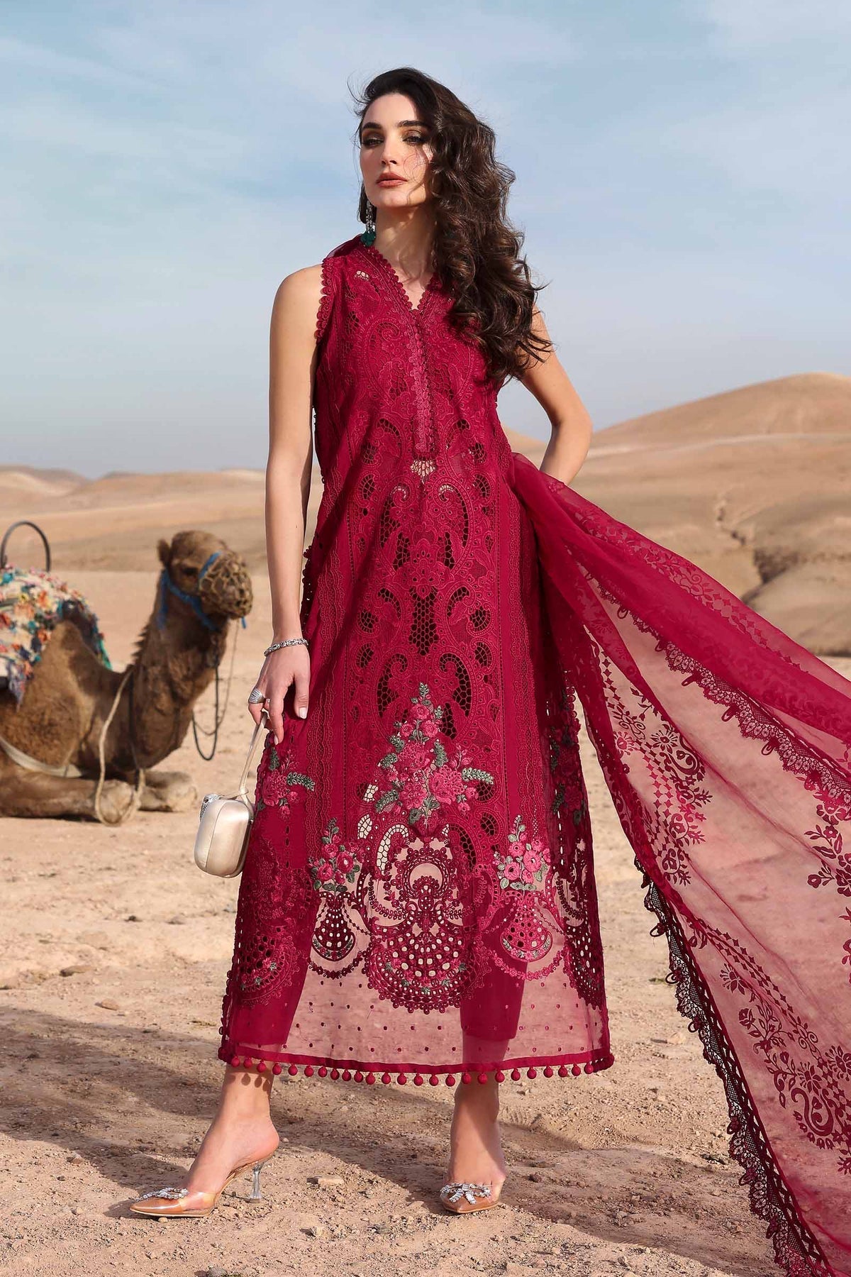 Maria B | Luxury Lawn 25 | D-2504-A - Official Maria B stockist in UK - Sakeena London