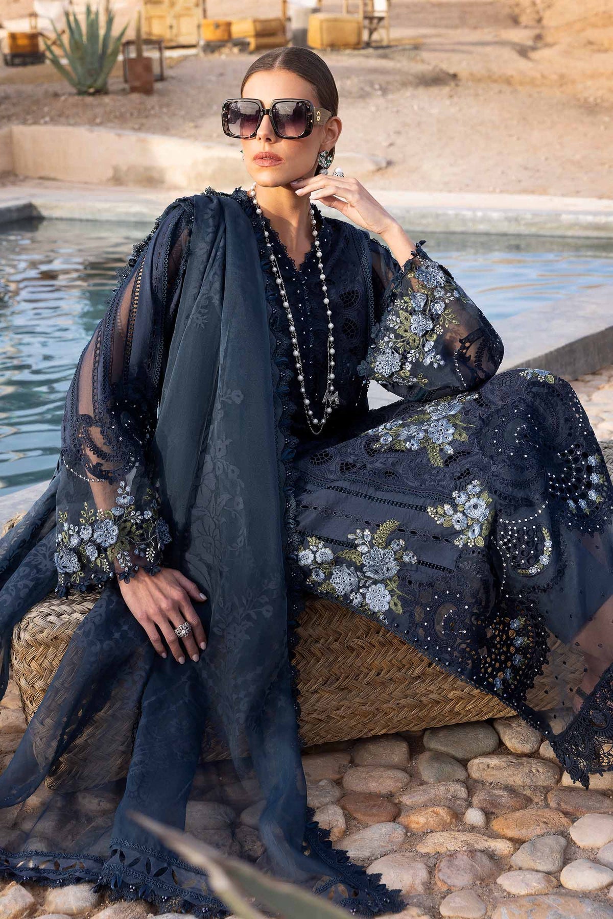 Maria B | Luxury Lawn 25 | D-2504-B - Official Maria B stockist in UK - Sakeena London