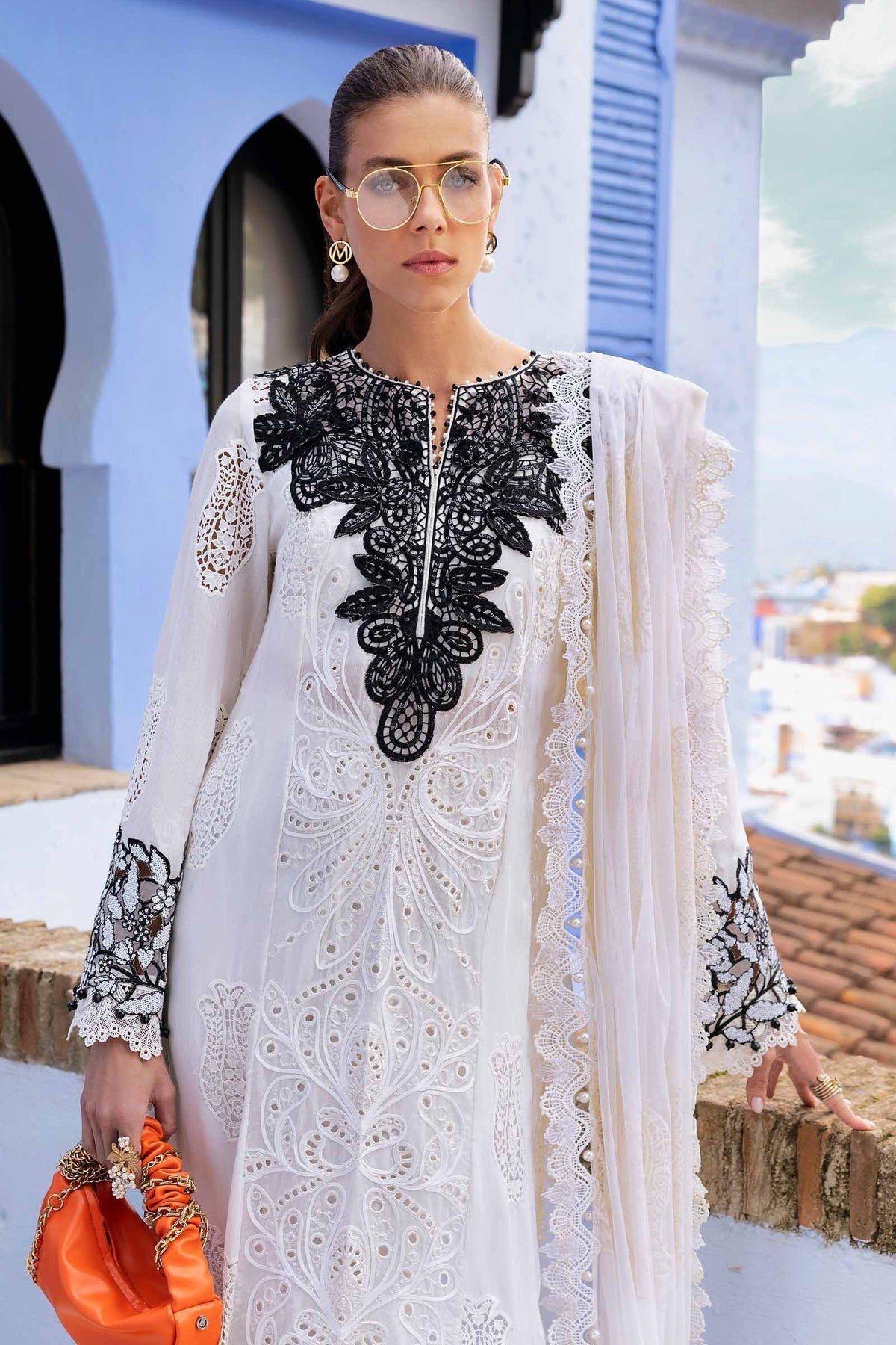 Maria B | Luxury Lawn 25 | D-2505-A - Official Maria B stockist in UK - Sakeena London