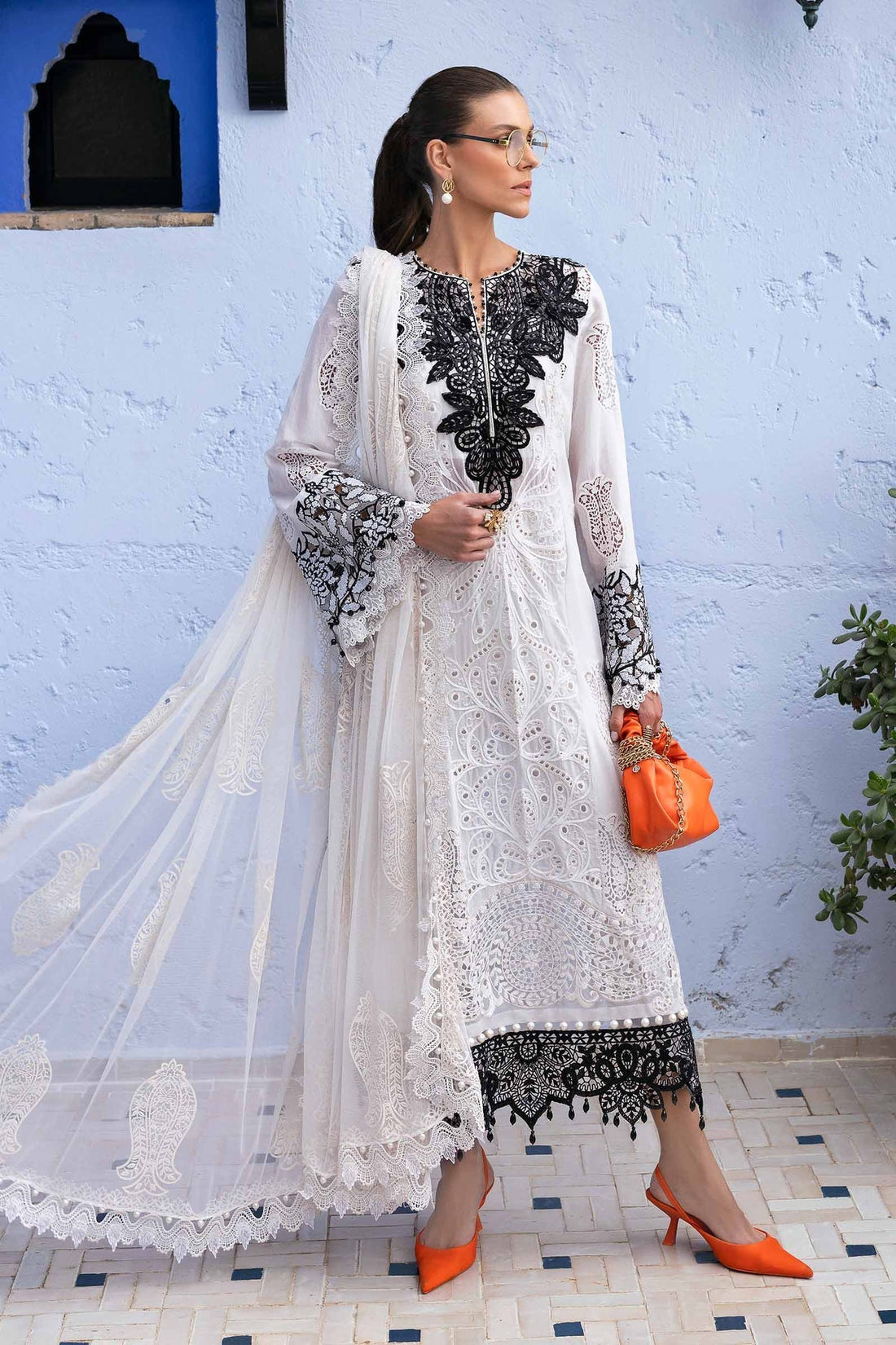 Maria B | Luxury Lawn 25 | D-2505-A - Official Maria B stockist in UK - Sakeena London