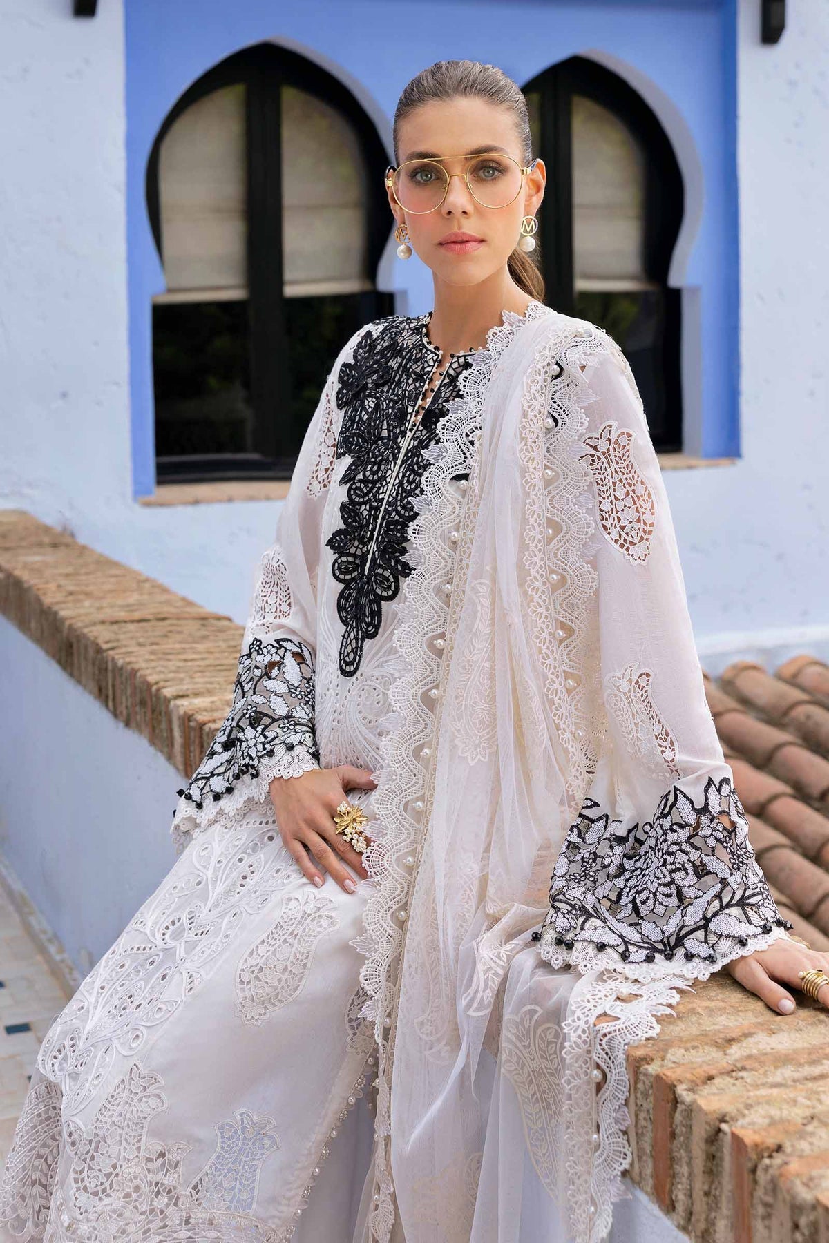 Maria B | Luxury Lawn 25 | D-2505-A - Official Maria B stockist in UK - Sakeena London