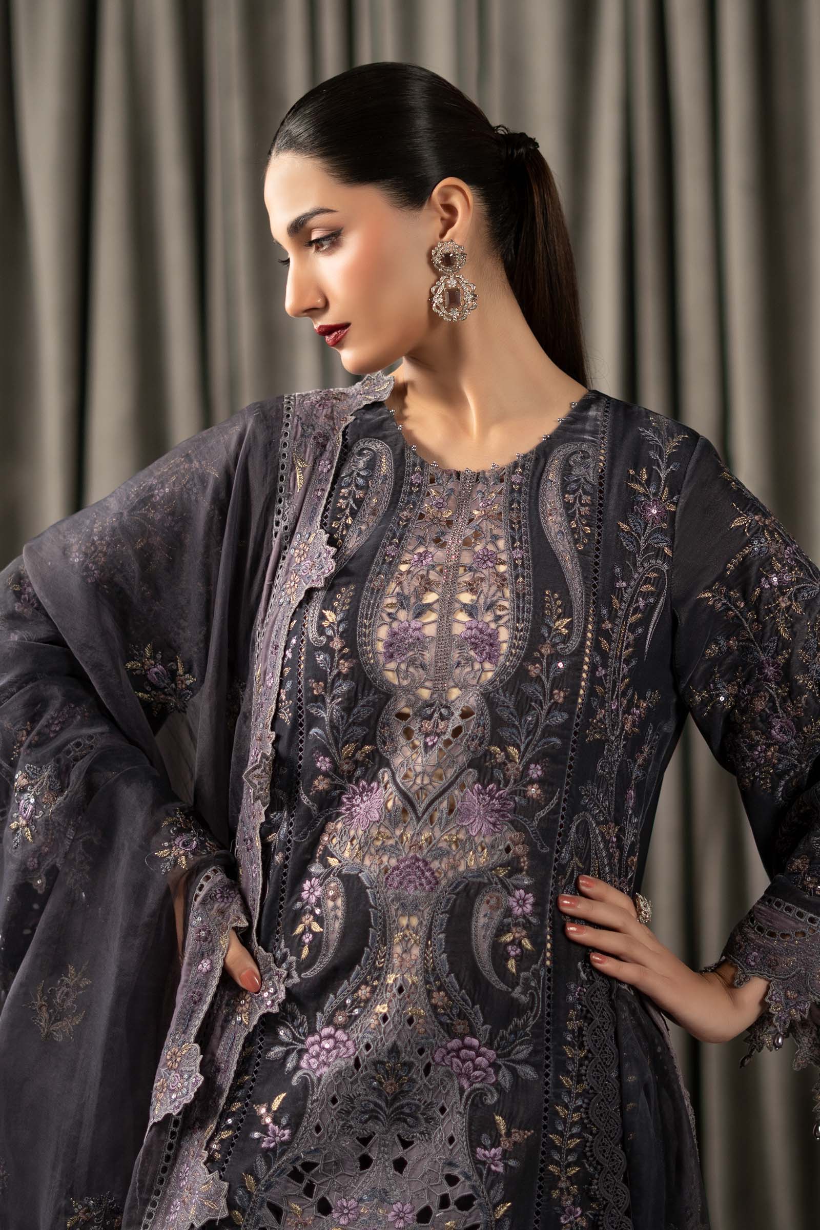 Maria B | Winter Luxe Pret 25 | WLS-1305 - Official Maria B stockist in UK - Sakeena London
