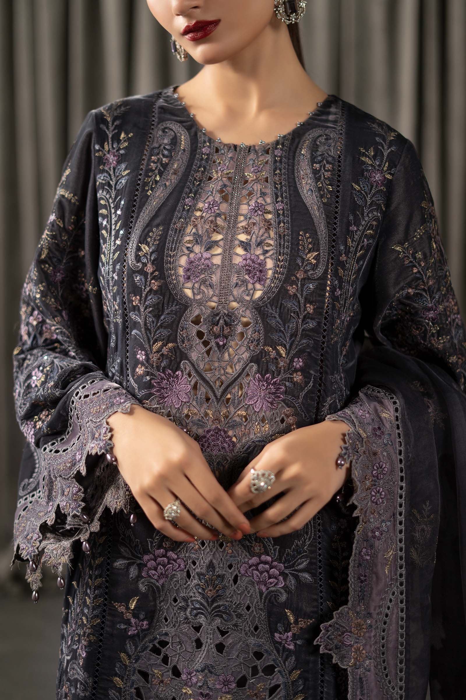 Maria B | Winter Luxe Pret 25 | WLS-1305 - Official Maria B stockist in UK - Sakeena London