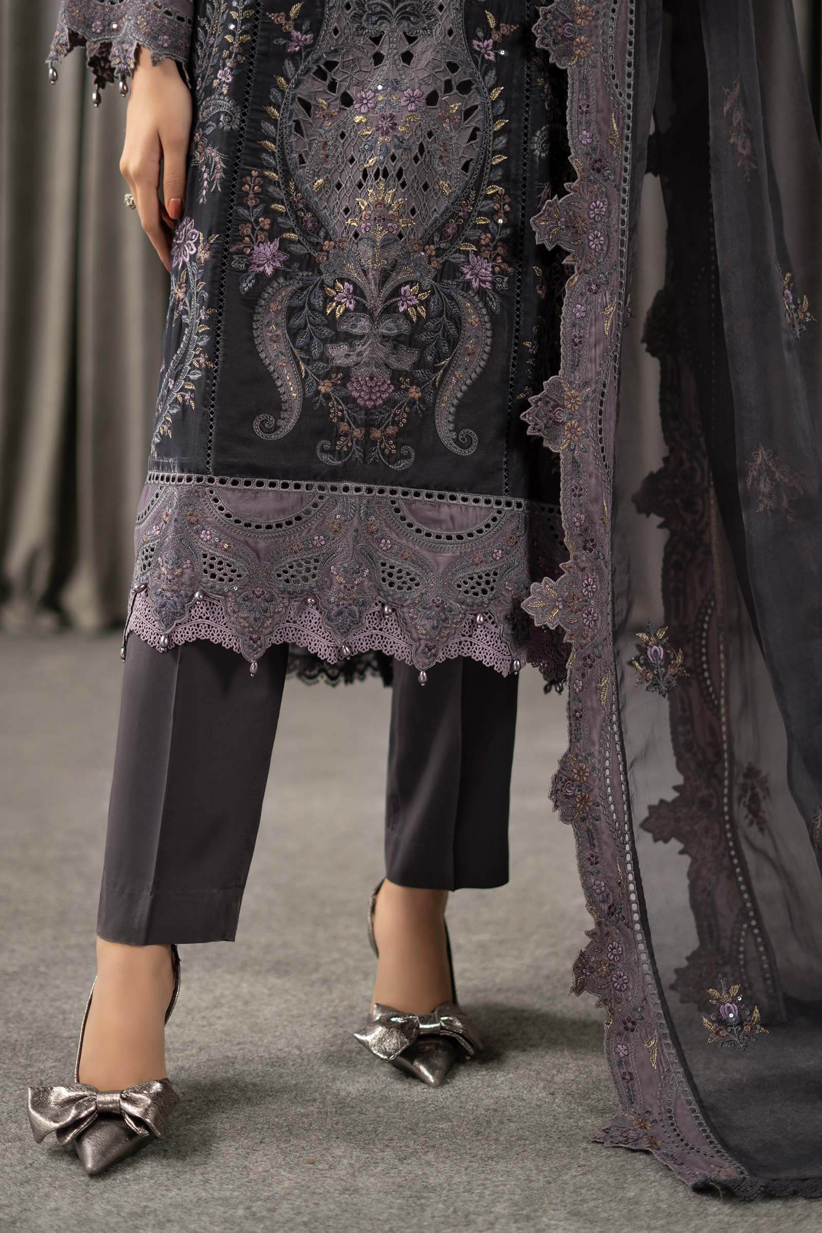 Maria B | Winter Luxe Pret 25 | WLS-1305 - Official Maria B stockist in UK - Sakeena London