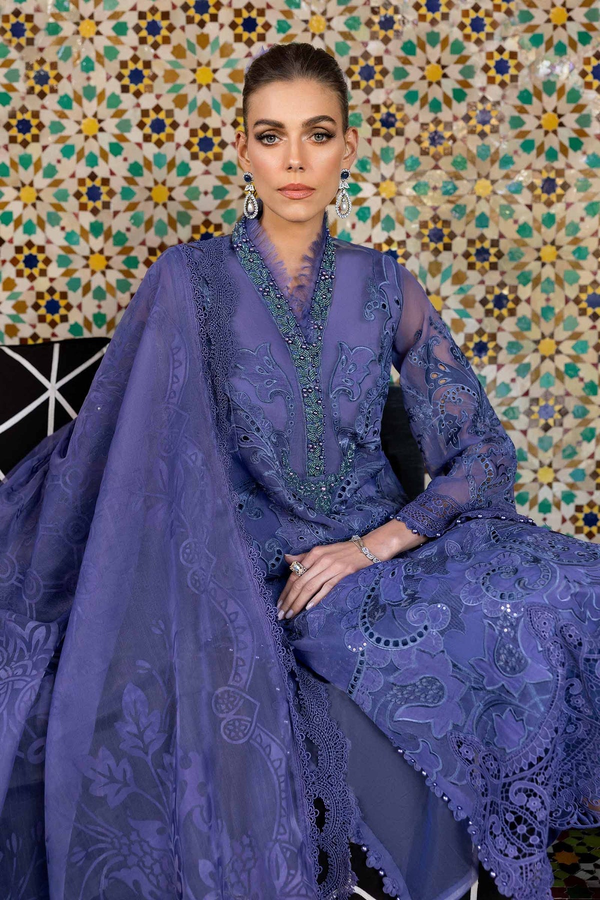 Maria B | Luxury Lawn 25 | D-2506-B - Official Maria B stockist in UK - Sakeena London