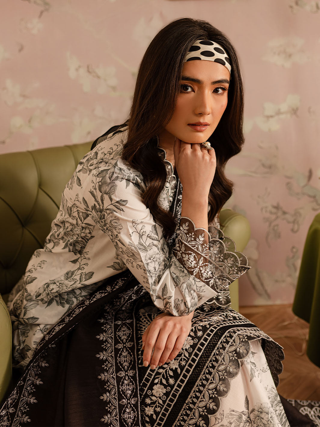 Mahnur | Leila Printkari Edit 25 |LP - 06 - Official Mahnur stockist in UK - Sakeena London