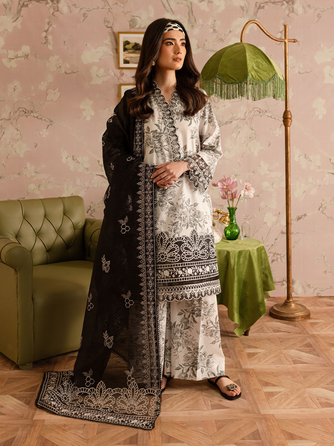 Mahnur | Leila Printkari Edit 25 |LP - 06 - Official Mahnur stockist in UK - Sakeena London