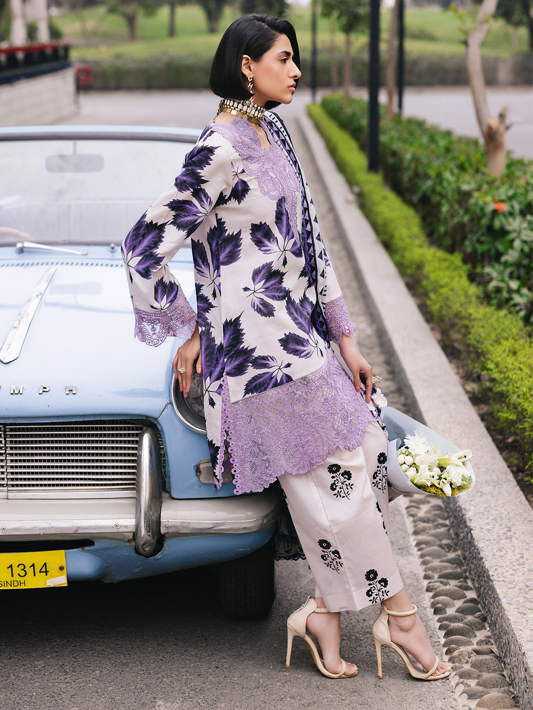 Mahnur | Broadway Luxury Lawn 25 | Lilac - Official Mahnur stockist in UK - Sakeena London