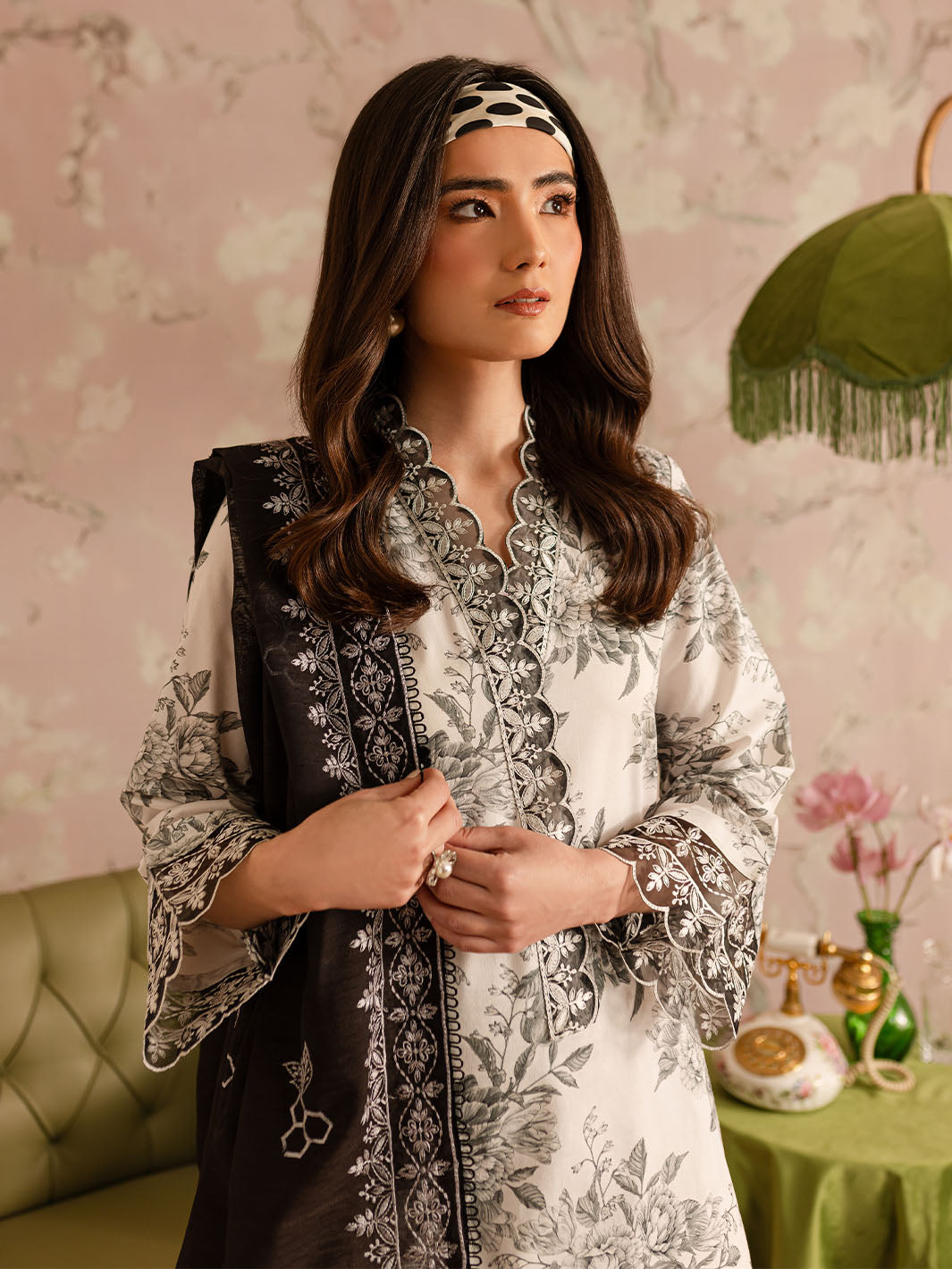 Mahnur | Leila Printkari Edit 25 |LP - 06 - Official Mahnur stockist in UK - Sakeena London