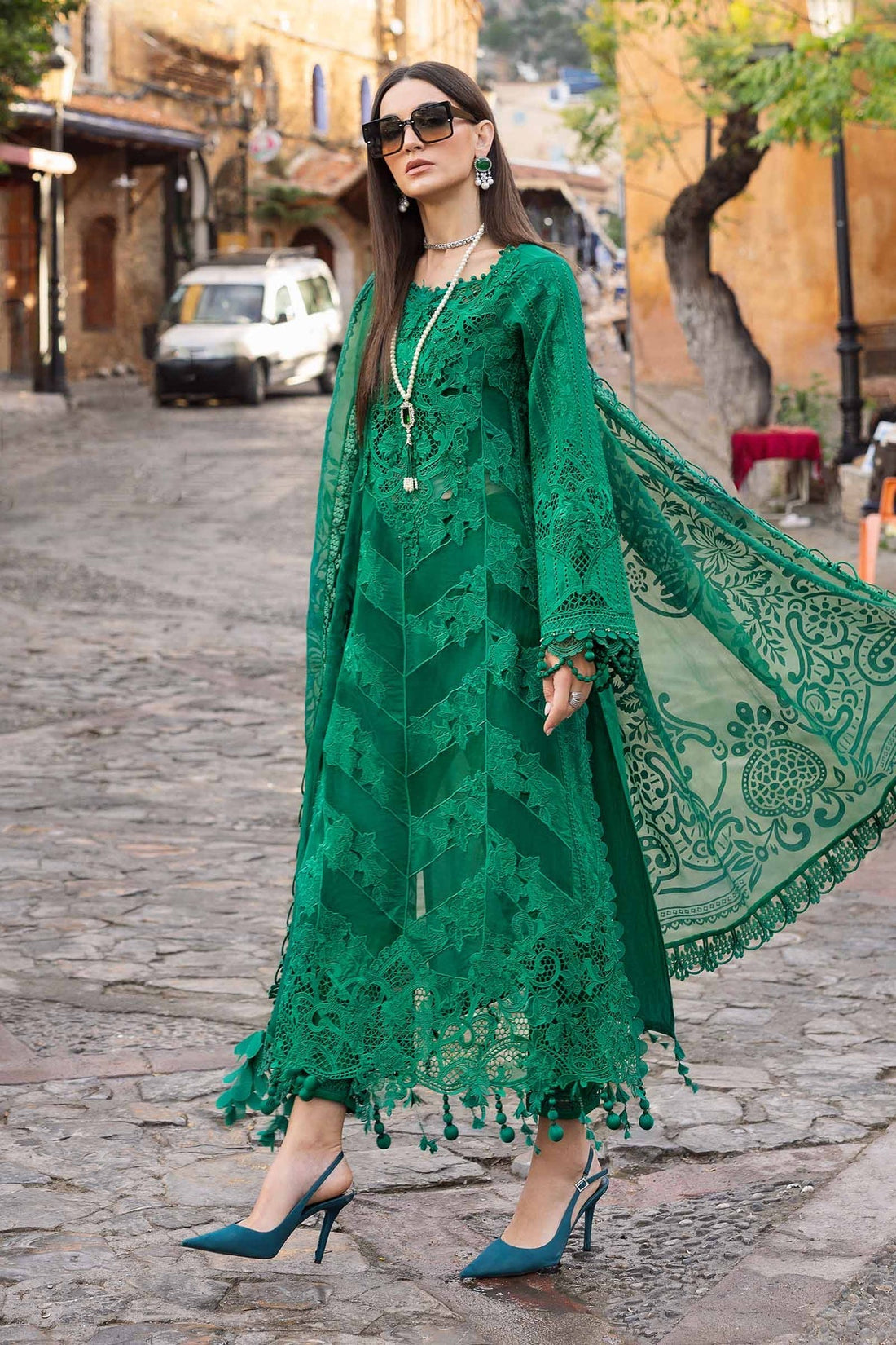 Maria B | Luxury Lawn 25 | D-2508-B - Official Maria B stockist in UK - Sakeena London