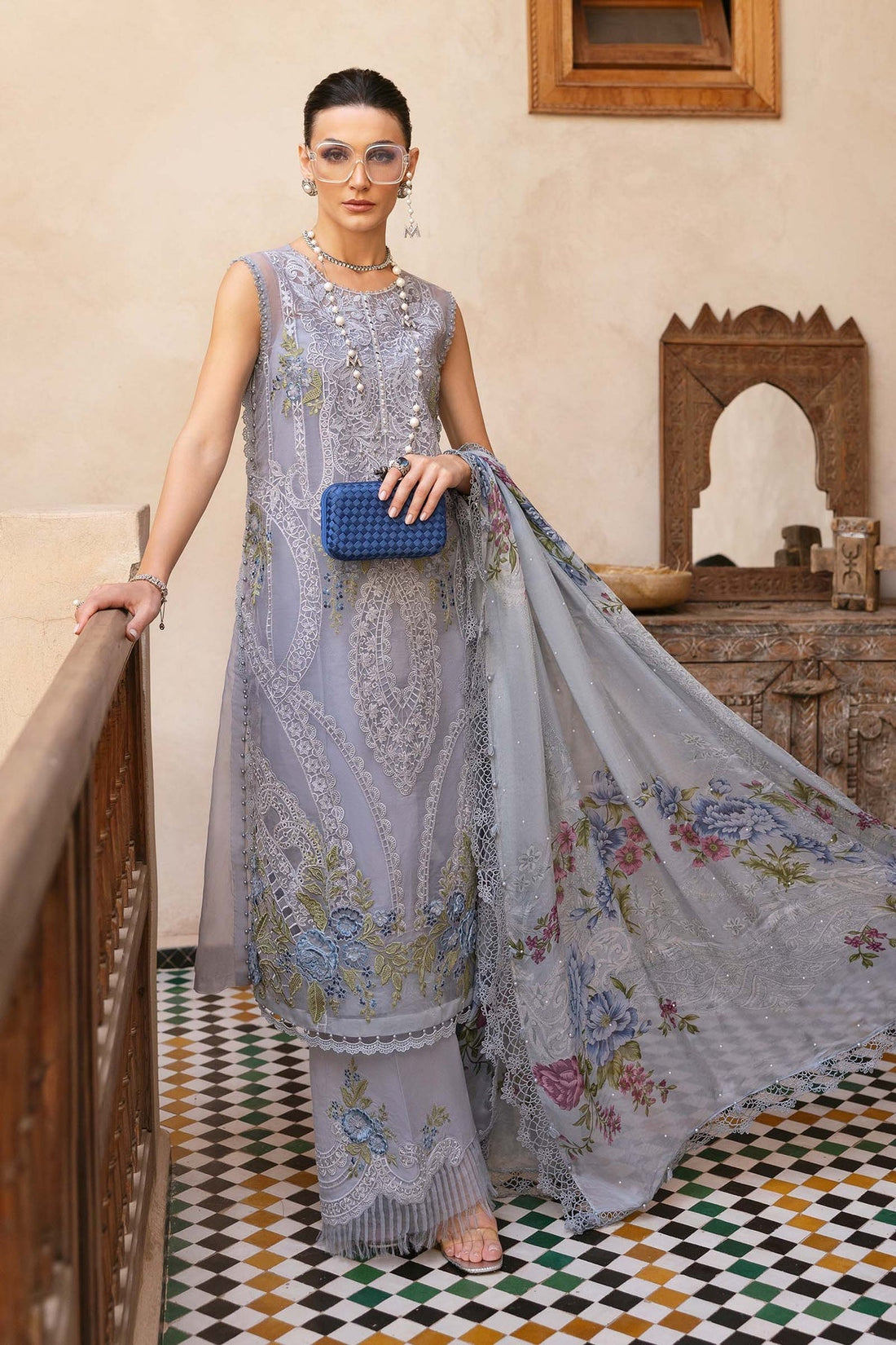 Maria B | Luxury Lawn 25 | D-2509-B - Official Maria B stockist in UK - Sakeena London